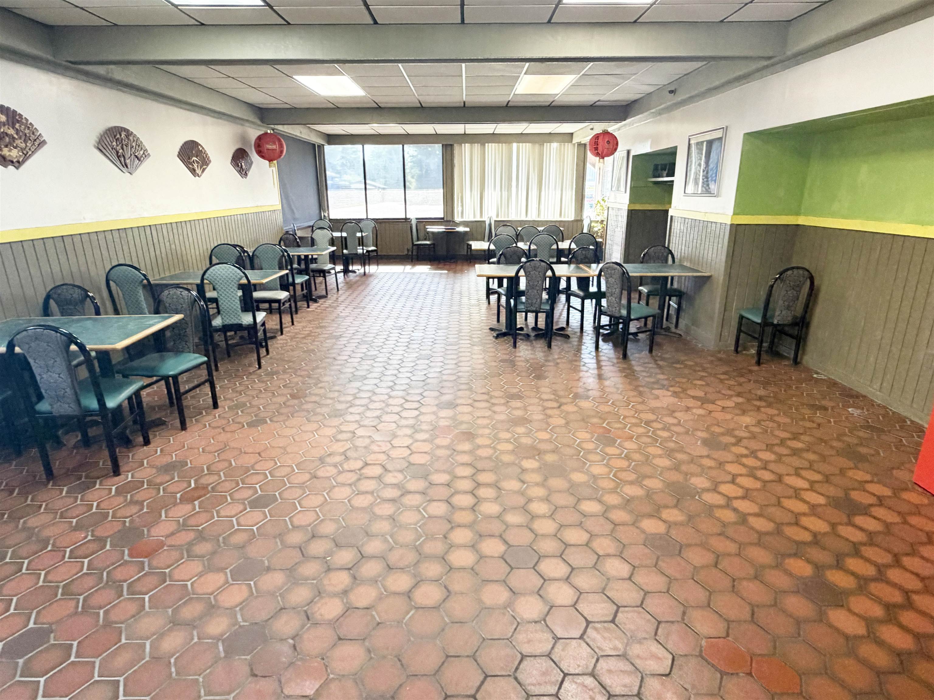 829 GRAND AVENUE, Schofield, Wisconsin 54476, ,Commercial/industrial,For Rent,829 GRAND AVENUE,22603680