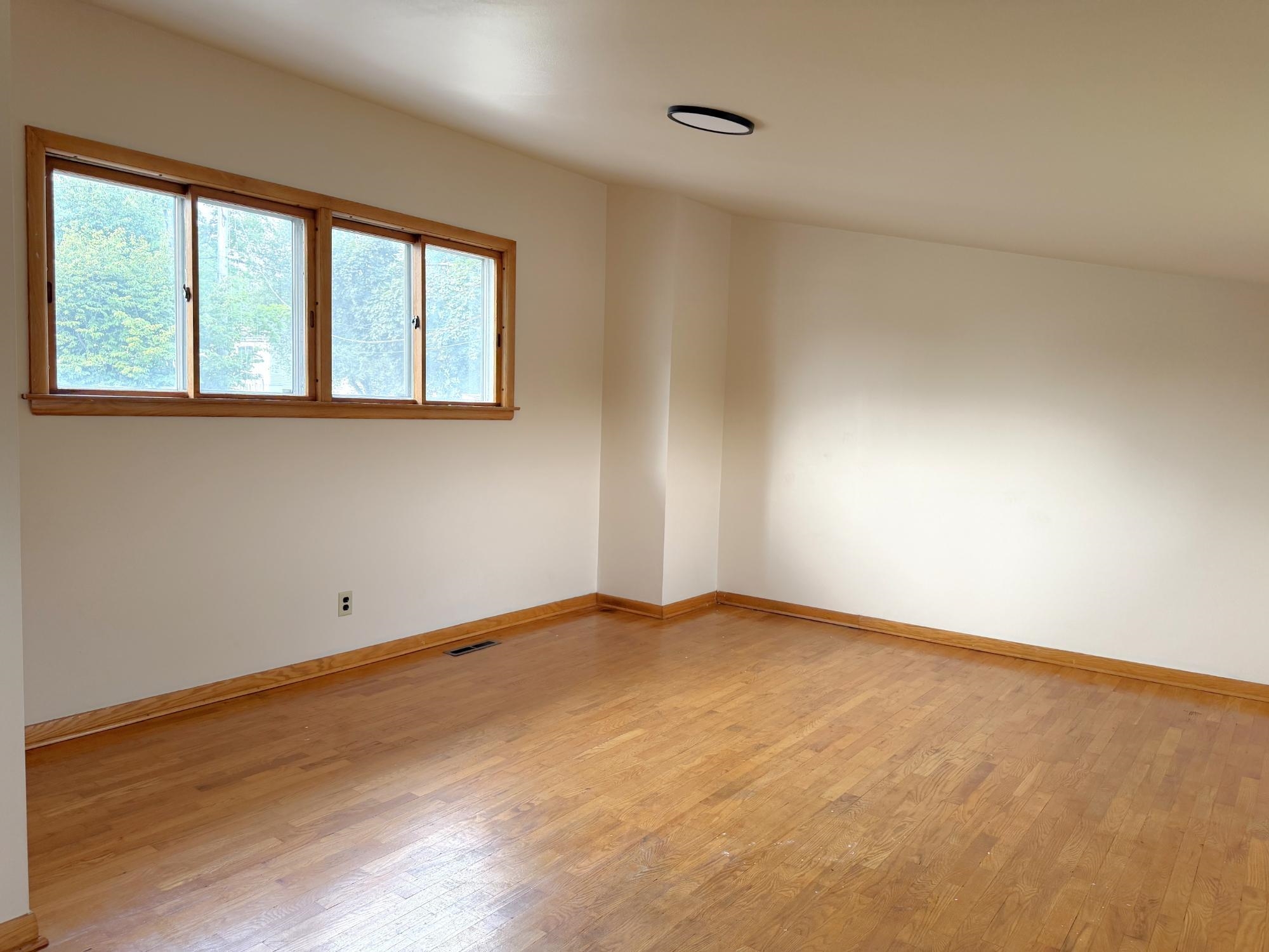 814 HILLCREST AVENUE, Wausau, Wisconsin 54401, 4 Bedrooms Bedrooms, ,2 BathroomsBathrooms,Residential,For Sale,814 HILLCREST AVENUE,22603685