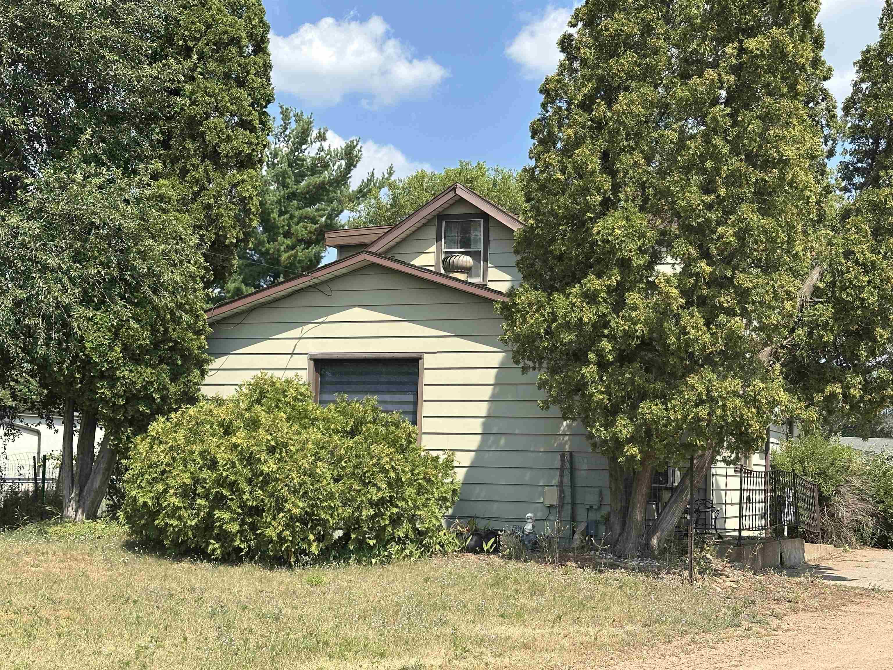 3401 CHURCH STREET, Stevens Point, Wisconsin 54481-0000, 3 Bedrooms Bedrooms, ,1 BathroomBathrooms,Residential,For Sale,3401 CHURCH STREET,22603687