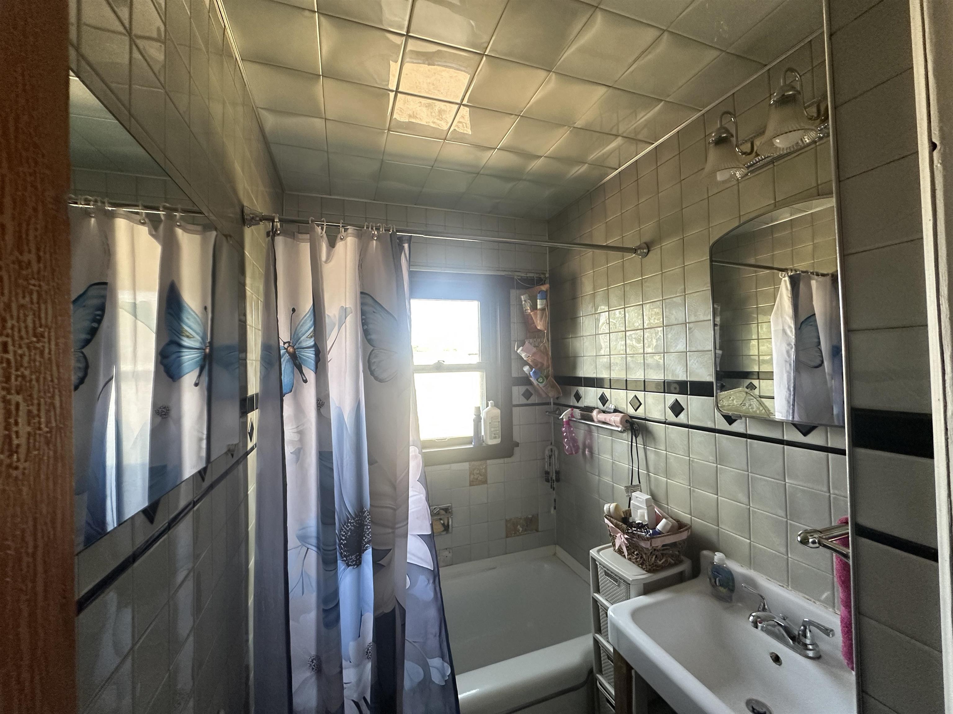 3401 CHURCH STREET, Stevens Point, Wisconsin 54481-0000, 3 Bedrooms Bedrooms, ,1 BathroomBathrooms,Residential,For Sale,3401 CHURCH STREET,22603687