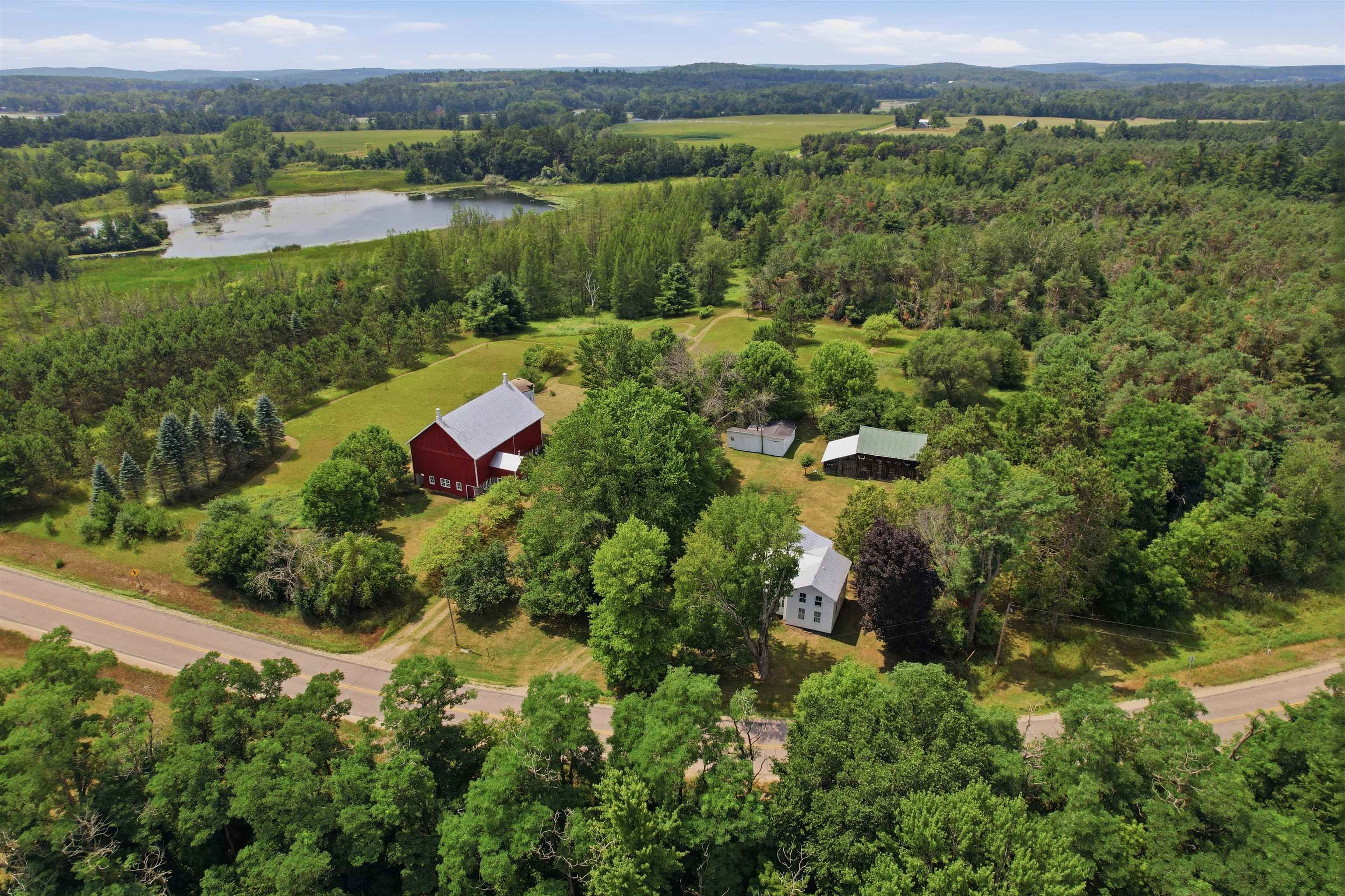 N7929 COUNTY ROAD J, Iola, Wisconsin 54945, 3 Bedrooms Bedrooms, ,2 BathroomsBathrooms,Residential,For Sale,N7929 COUNTY ROAD J,22603688