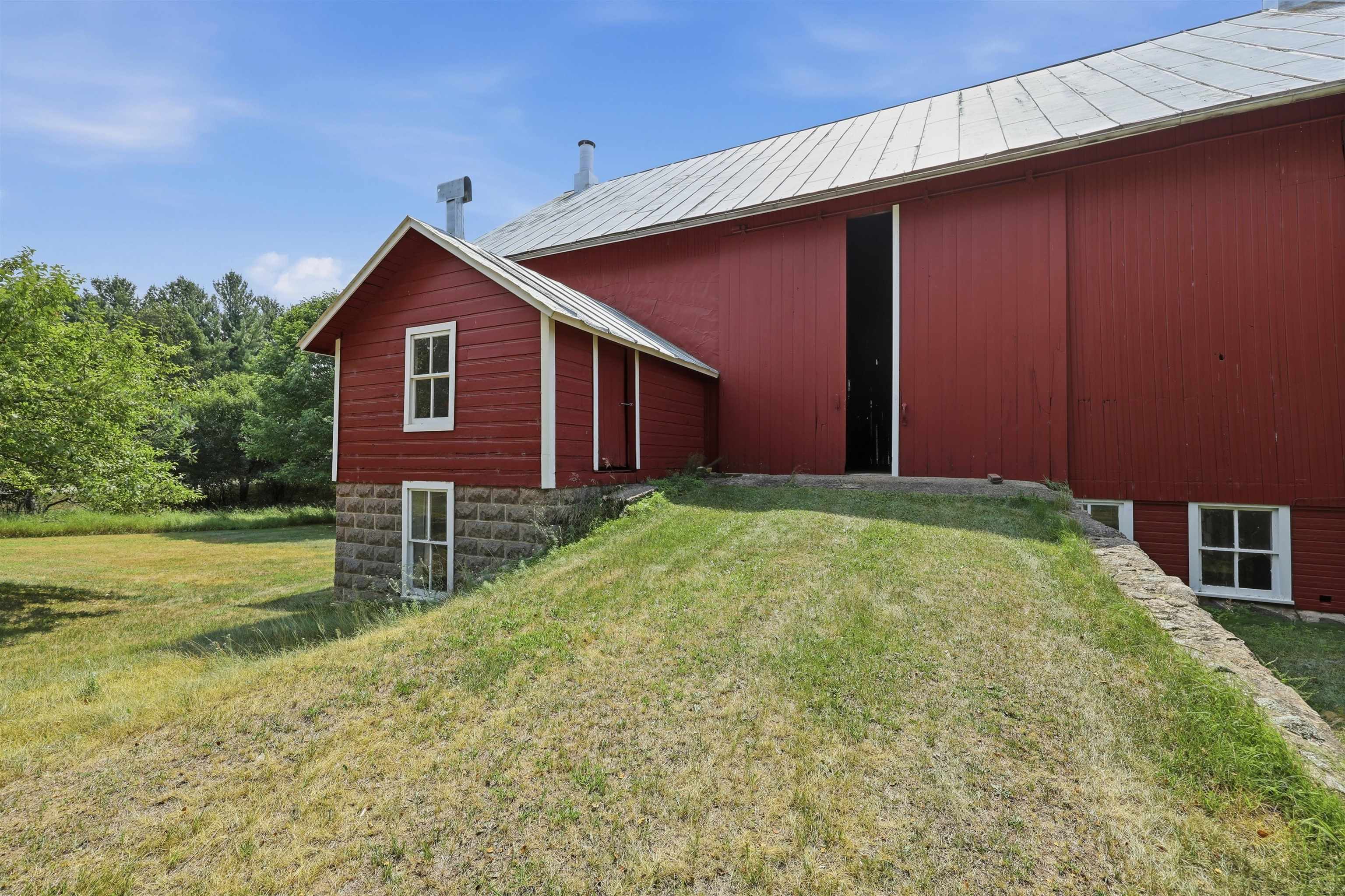 N7929 COUNTY ROAD J, Iola, Wisconsin 54945, 3 Bedrooms Bedrooms, ,2 BathroomsBathrooms,Residential,For Sale,N7929 COUNTY ROAD J,22603688