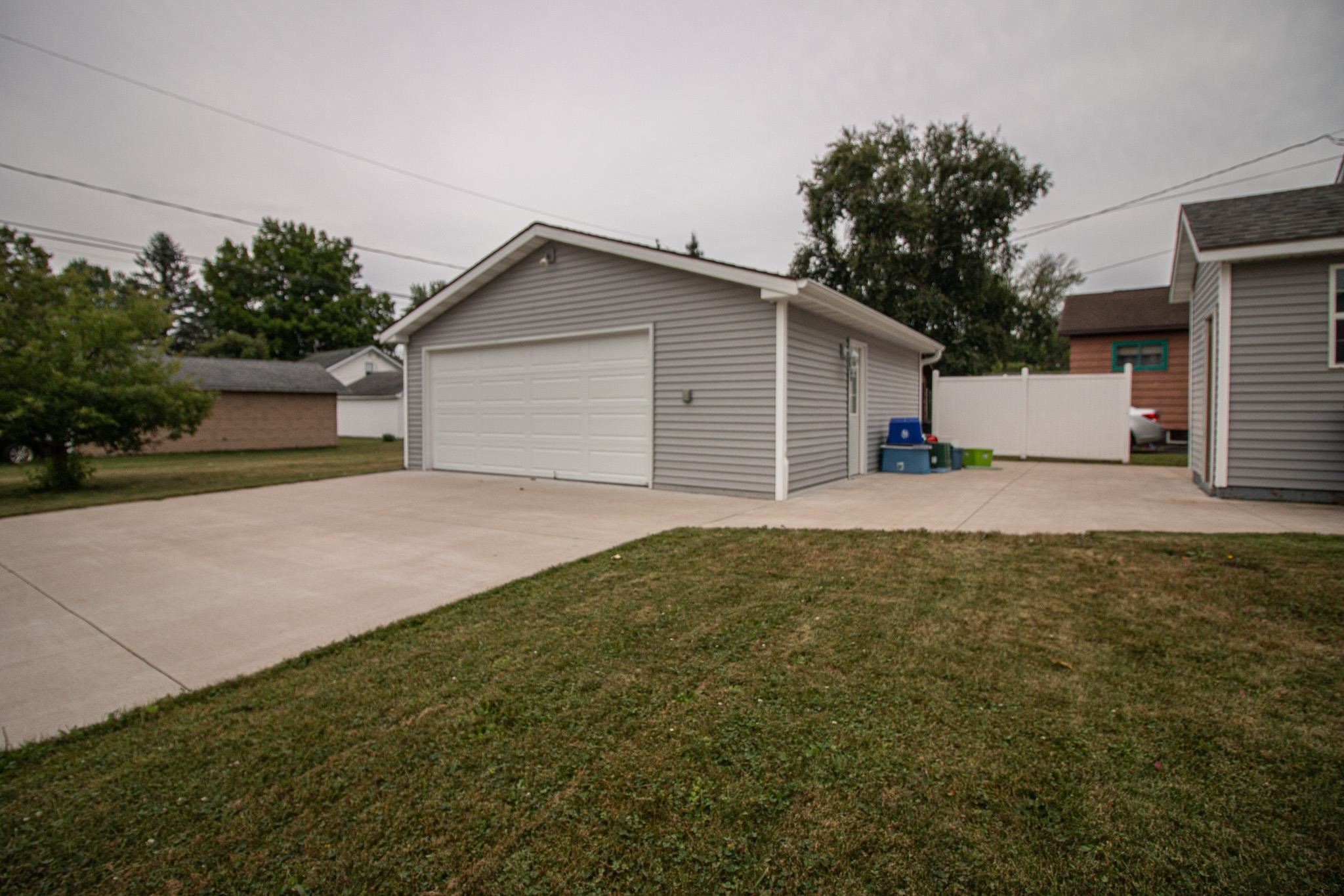 711 CHIPPEWA STREET, Merrill, Wisconsin 54452, 3 Bedrooms Bedrooms, ,1 BathroomBathrooms,Residential,For Sale,711 CHIPPEWA STREET,22603693