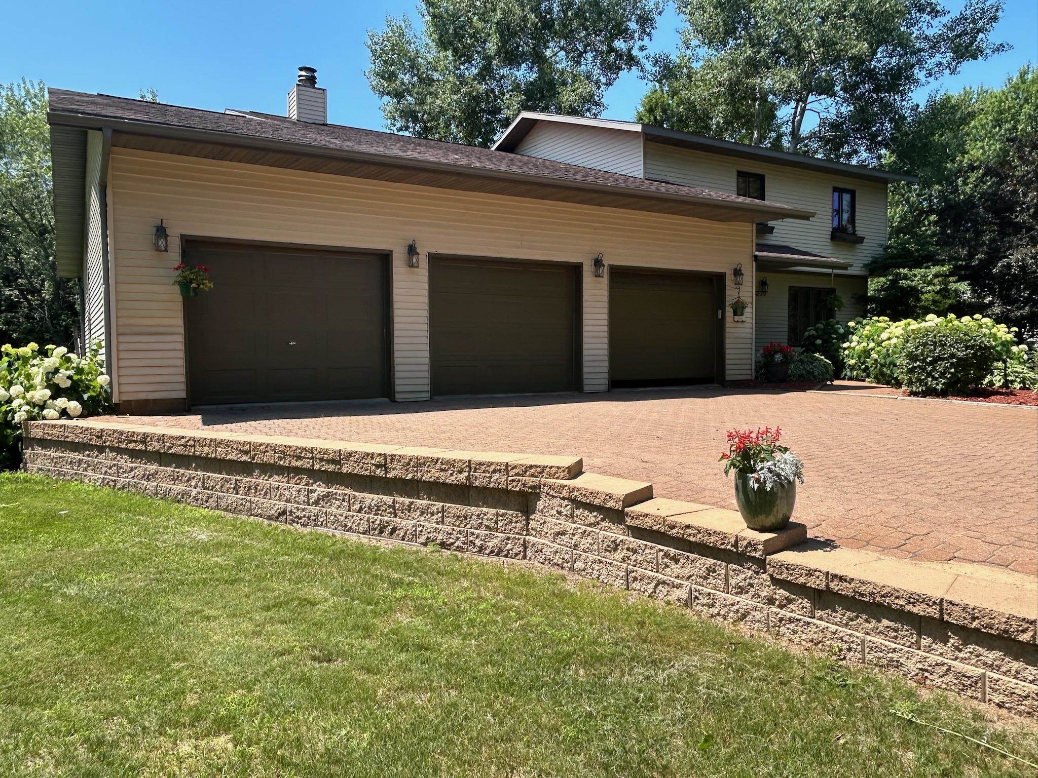 2279 RICKIE DRIVE, Kronenwetter, Wisconsin 54455, 4 Bedrooms Bedrooms, ,2 BathroomsBathrooms,Residential,For Sale,2279 RICKIE DRIVE,22603696