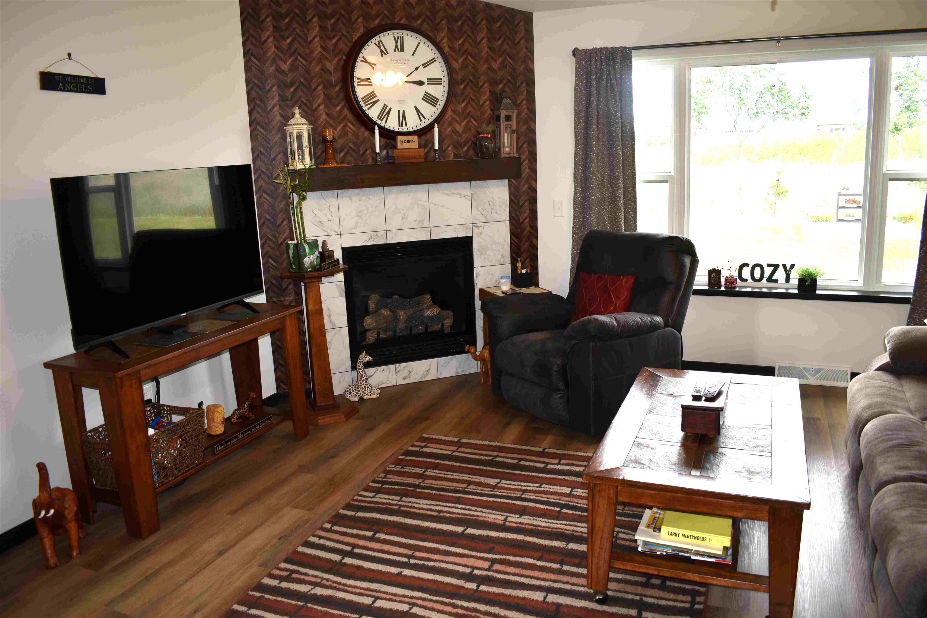 860 GREEN PASTURES TRAIL, Plover, Wisconsin 54467, 3 Bedrooms Bedrooms, ,3 BathroomsBathrooms,Residential,For Sale,860 GREEN PASTURES TRAIL,22603697