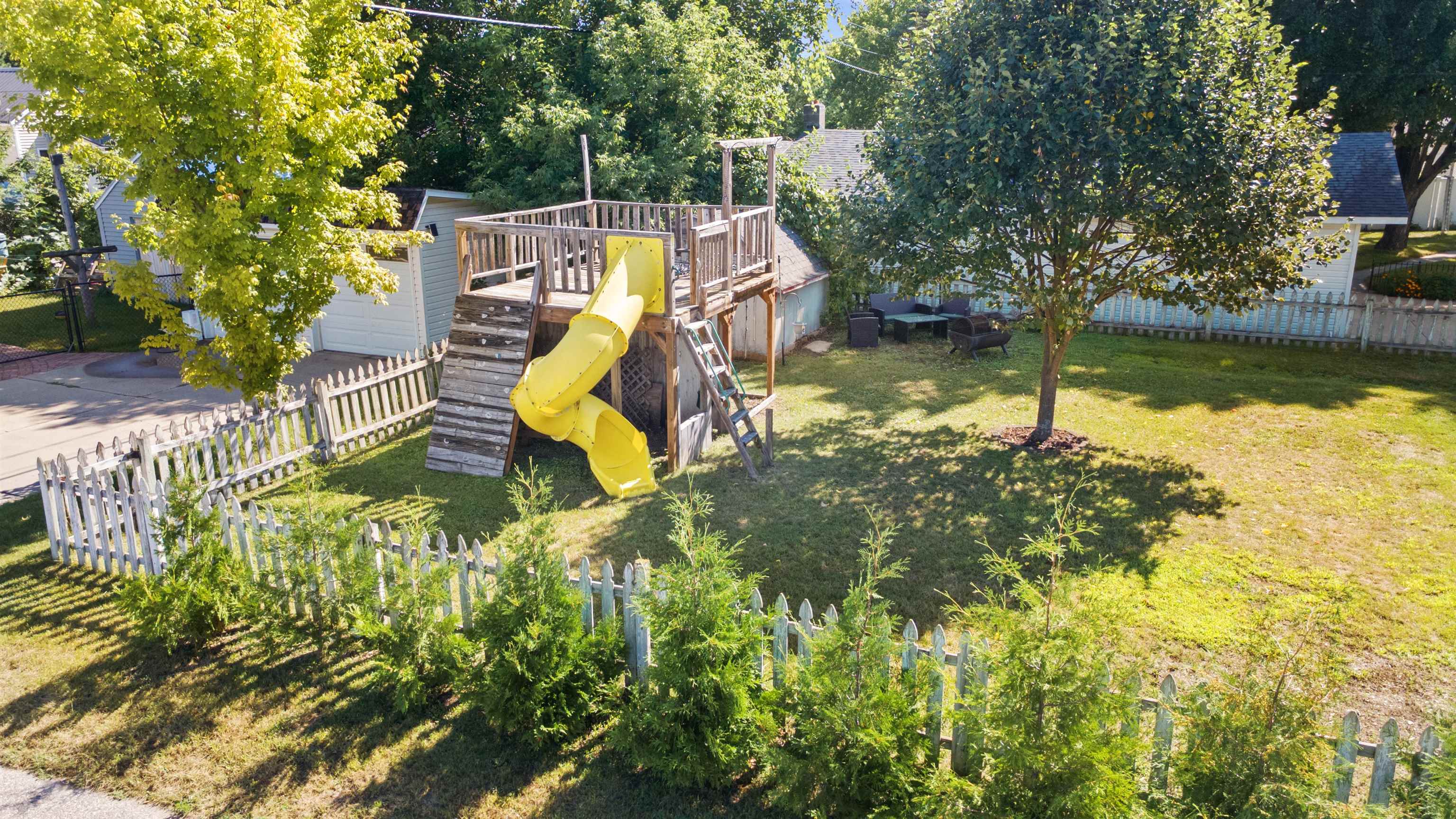 600 FRANKLIN STREET, Stevens Point, Wisconsin 54481, 3 Bedrooms Bedrooms, ,1 BathroomBathrooms,Residential,For Sale,600 FRANKLIN STREET,22603701