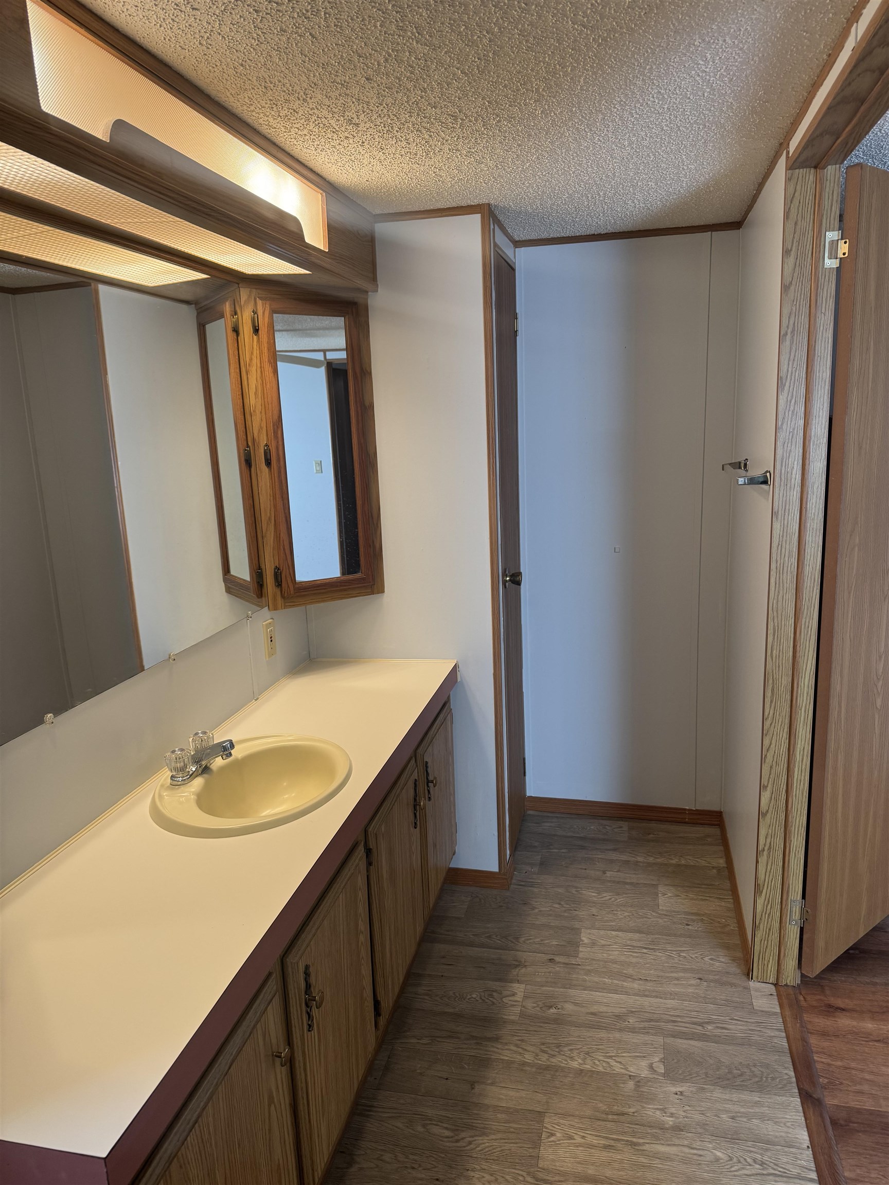 8311 S STATE HIGHWAY 13, Wisconsin Rapids, Wisconsin 54494, 2 Bedrooms Bedrooms, ,2 BathroomsBathrooms,Residential,For Sale,8311 S STATE HIGHWAY 13,22603702