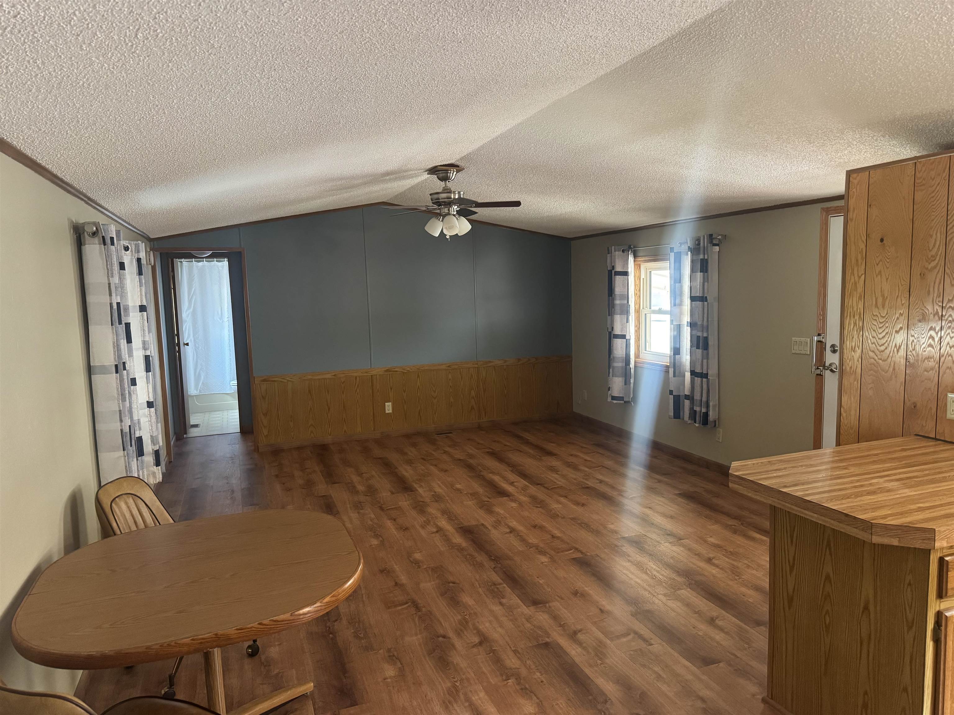 8311 S STATE HIGHWAY 13, Wisconsin Rapids, Wisconsin 54494, 2 Bedrooms Bedrooms, ,2 BathroomsBathrooms,Residential,For Sale,8311 S STATE HIGHWAY 13,22603702