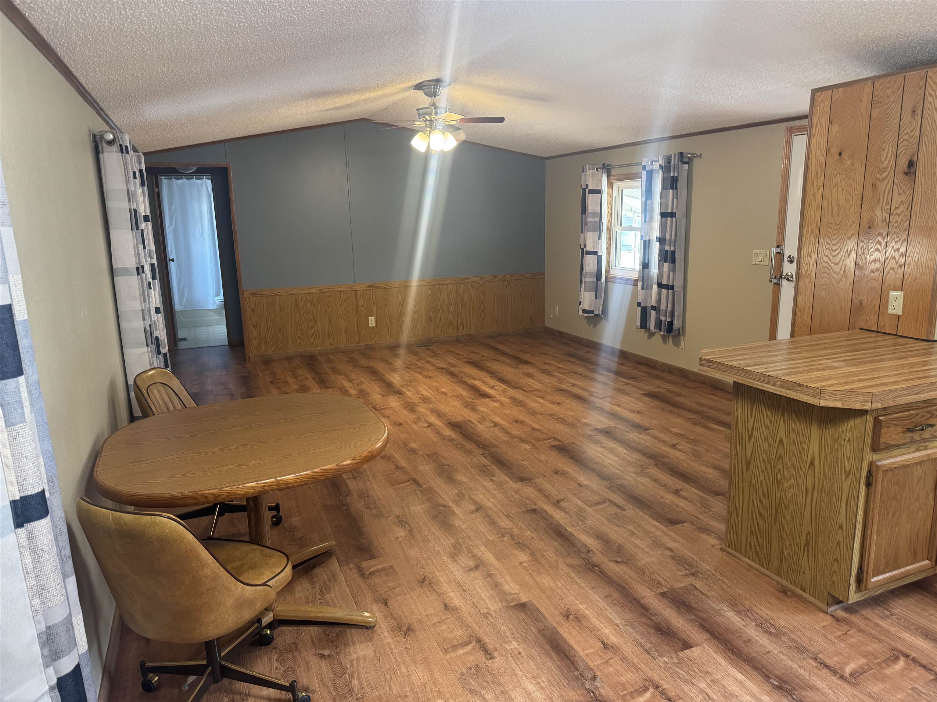 8311 S STATE HIGHWAY 13, Wisconsin Rapids, Wisconsin 54494, 2 Bedrooms Bedrooms, ,2 BathroomsBathrooms,Residential,For Sale,8311 S STATE HIGHWAY 13,22603702