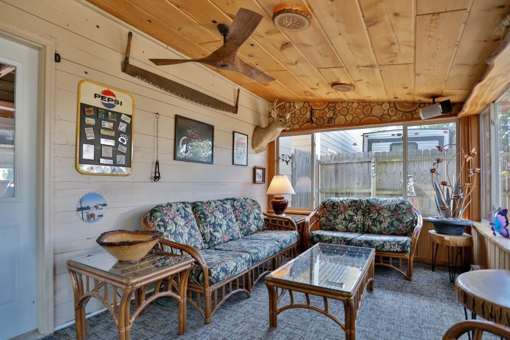 1134 S 17TH AVENUE, Wausau, Wisconsin 54401, 3 Bedrooms Bedrooms, ,1 BathroomBathrooms,Residential,For Sale,1134 S 17TH AVENUE,22603703