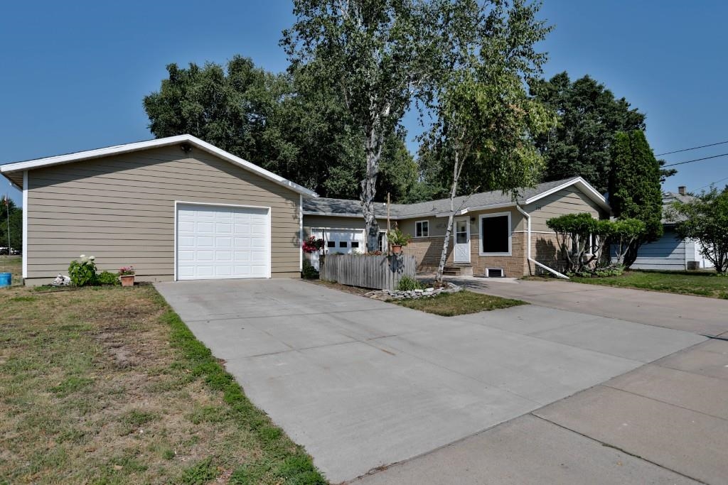 1134 S 17TH AVENUE, Wausau, Wisconsin 54401, 3 Bedrooms Bedrooms, ,1 BathroomBathrooms,Residential,For Sale,1134 S 17TH AVENUE,22603703