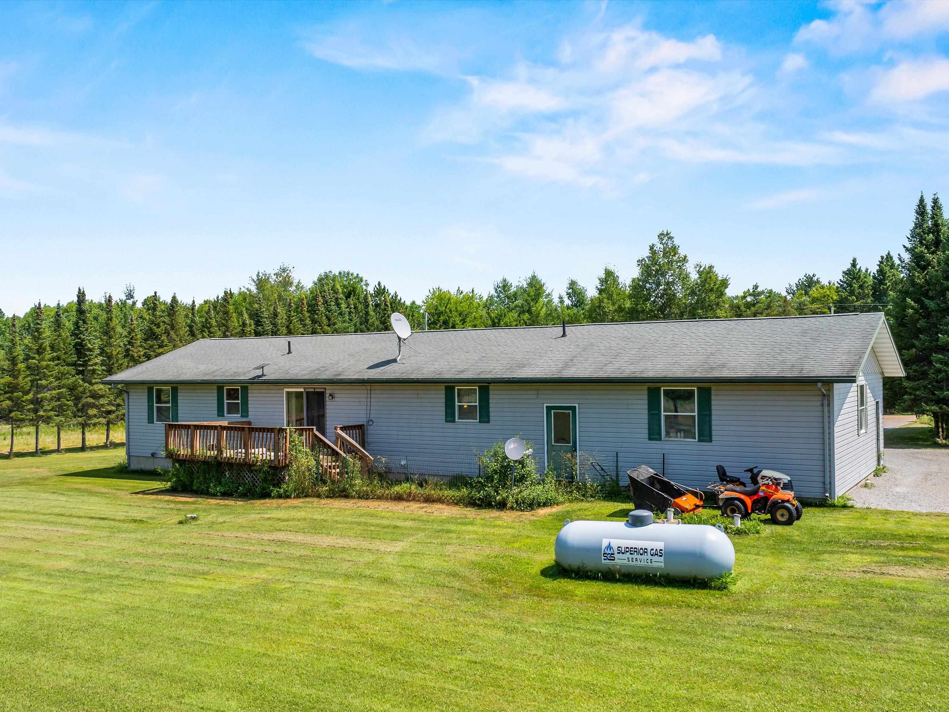 203202 DAY AVENUE, Marshfield, Wisconsin 54449, 4 Bedrooms Bedrooms, ,2 BathroomsBathrooms,Residential,For Sale,203202 DAY AVENUE,22603704