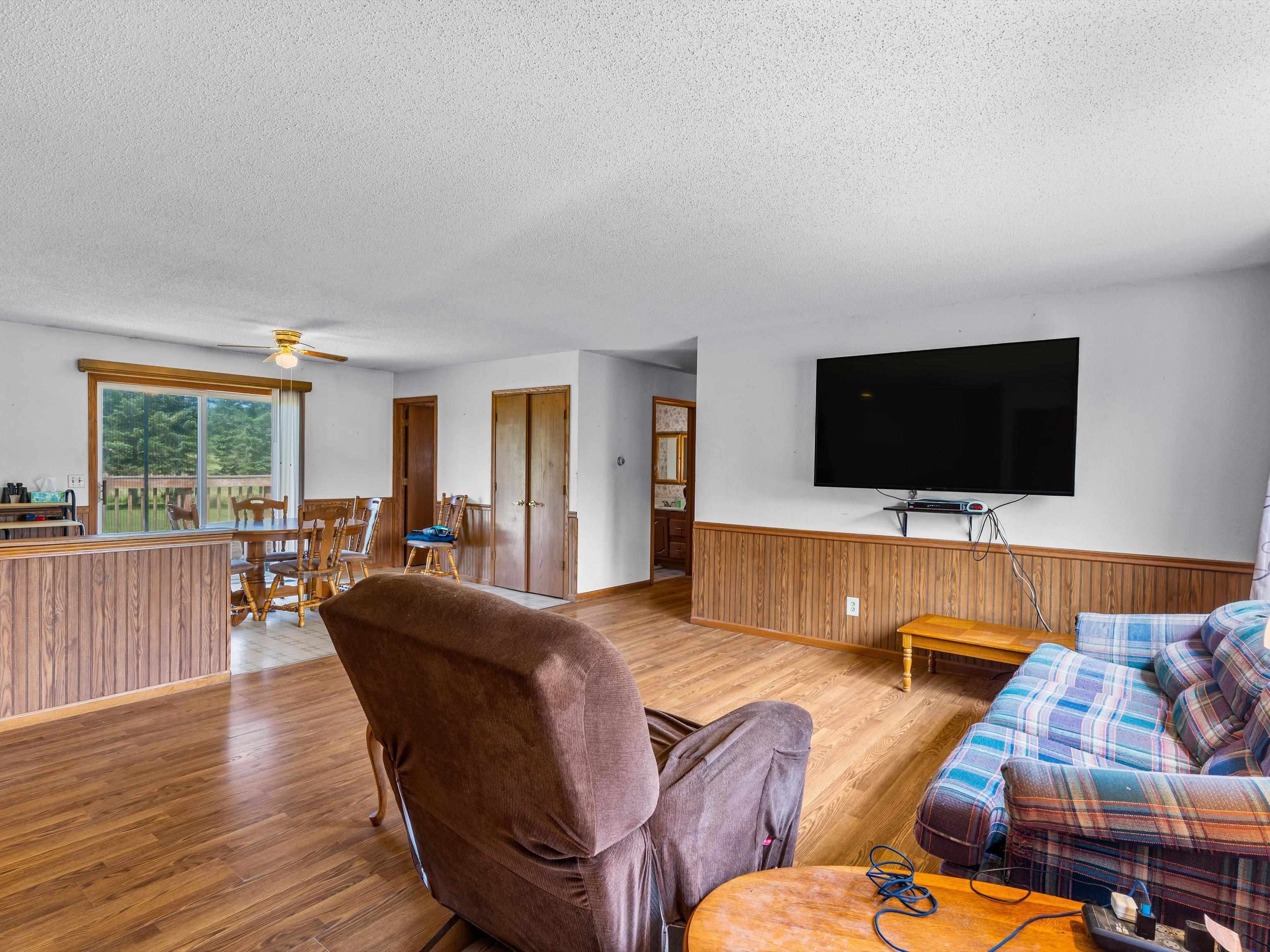 203202 DAY AVENUE, Marshfield, Wisconsin 54449, 4 Bedrooms Bedrooms, ,2 BathroomsBathrooms,Residential,For Sale,203202 DAY AVENUE,22603704