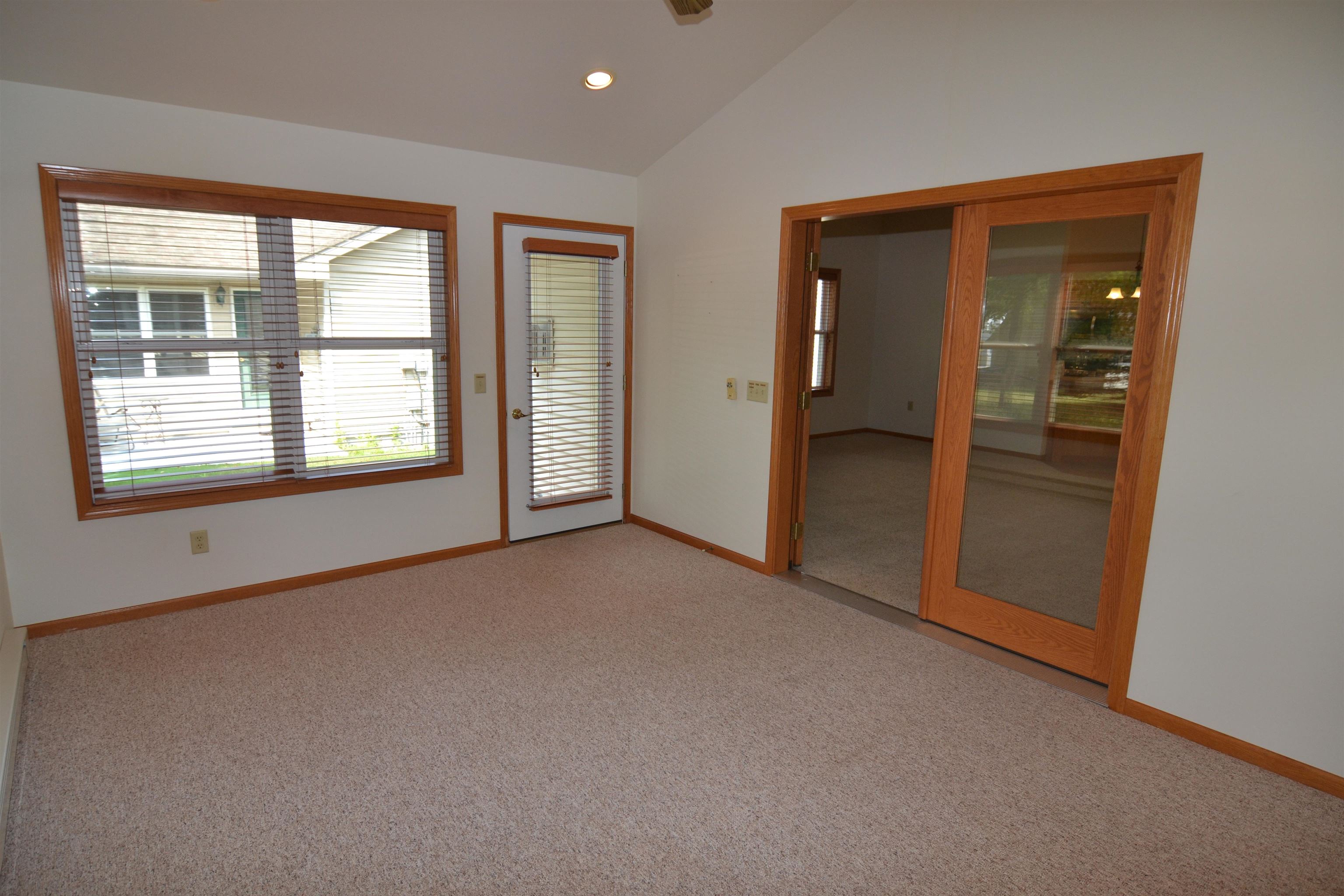 616 WHITNEY WAY, Mosinee, Wisconsin 54455, 2 Bedrooms Bedrooms, ,3 BathroomsBathrooms,Residential,For Sale,616 WHITNEY WAY,22603706