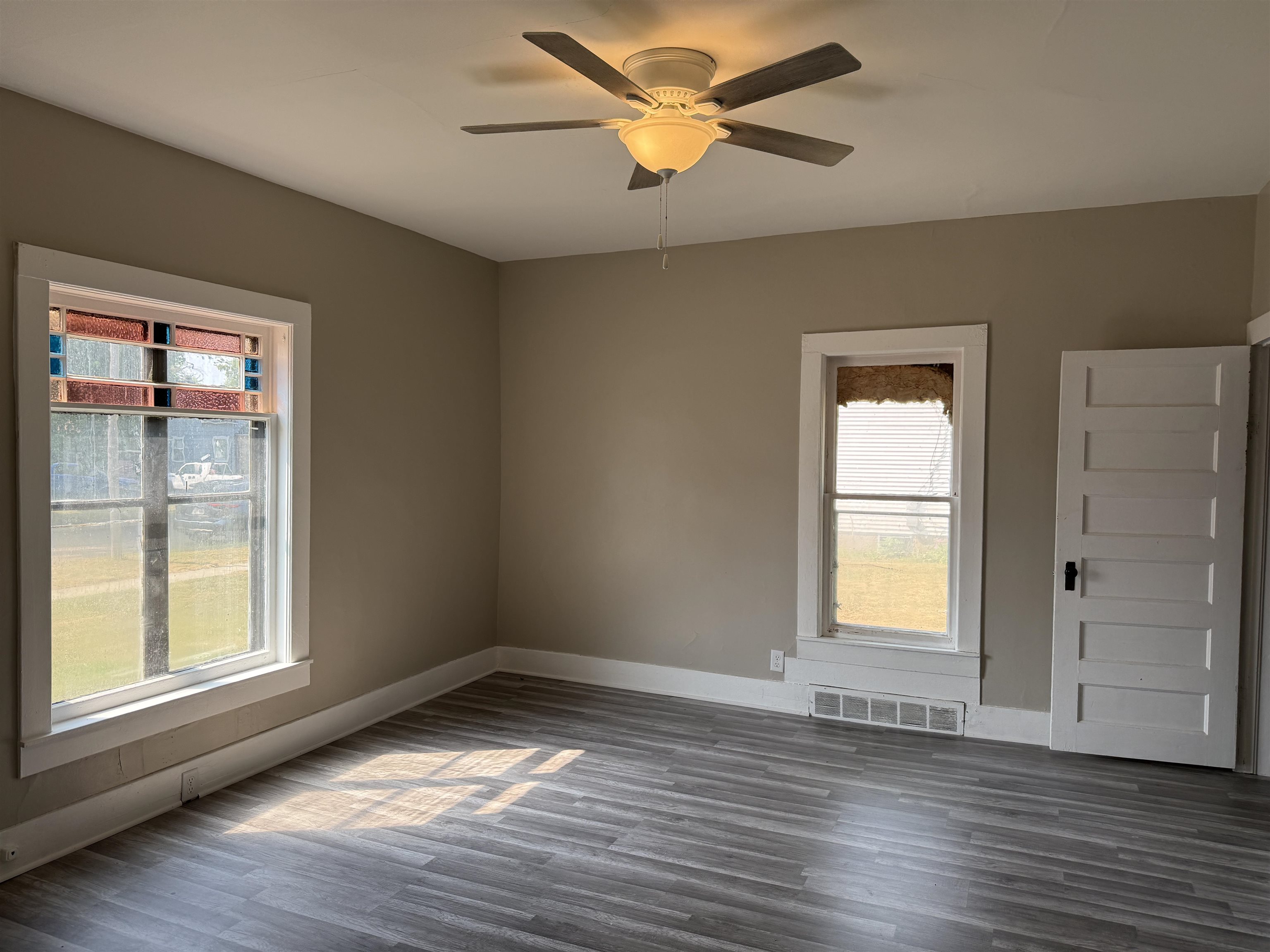 420 8TH AVENUE NORTH, Wisconsin Rapids, Wisconsin 54495, 2 Bedrooms Bedrooms, ,1 BathroomBathrooms,Residential,For Sale,420 8TH AVENUE NORTH,22603707