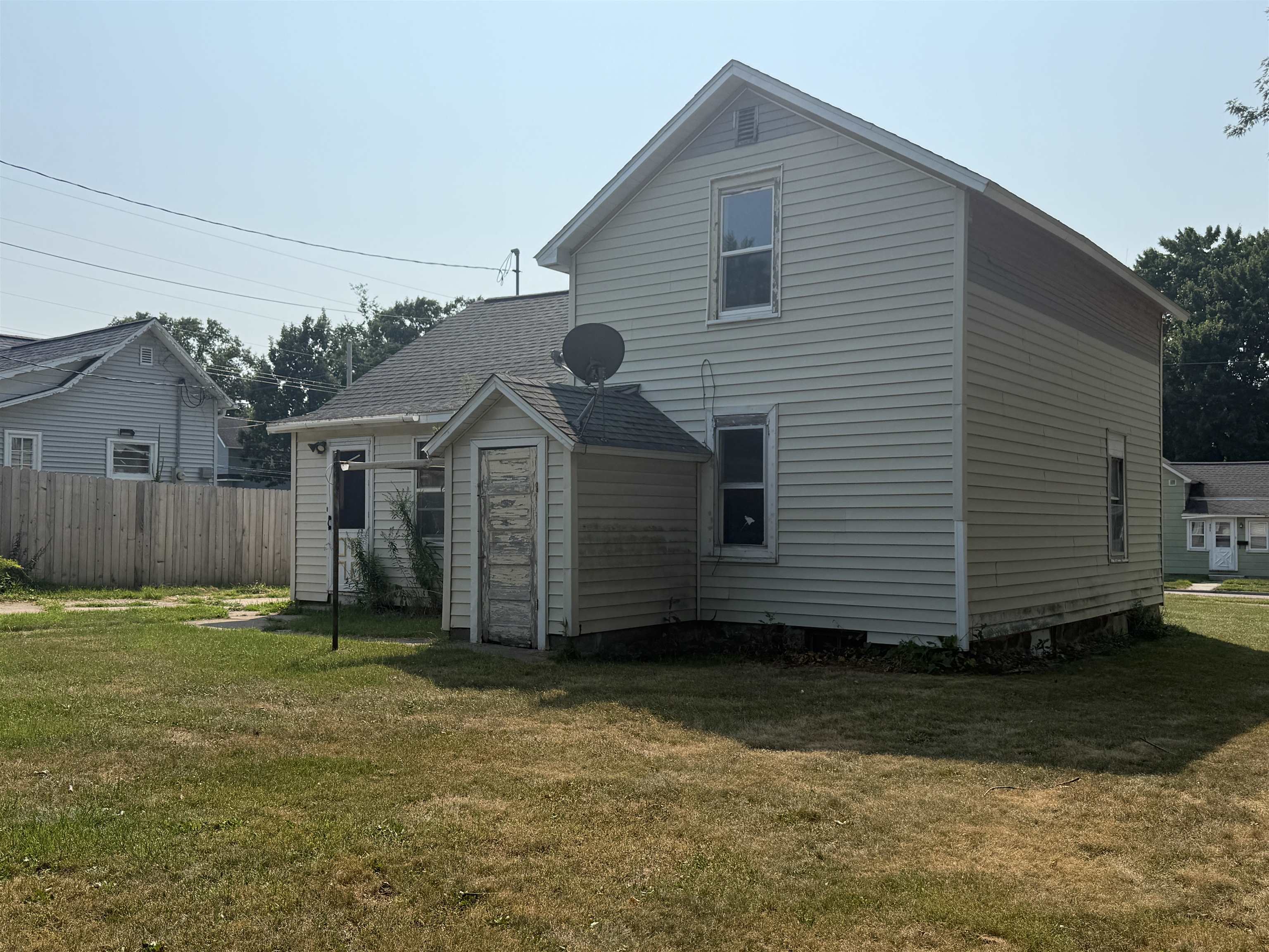 420 8TH AVENUE NORTH, Wisconsin Rapids, Wisconsin 54495, 2 Bedrooms Bedrooms, ,1 BathroomBathrooms,Residential,For Sale,420 8TH AVENUE NORTH,22603707