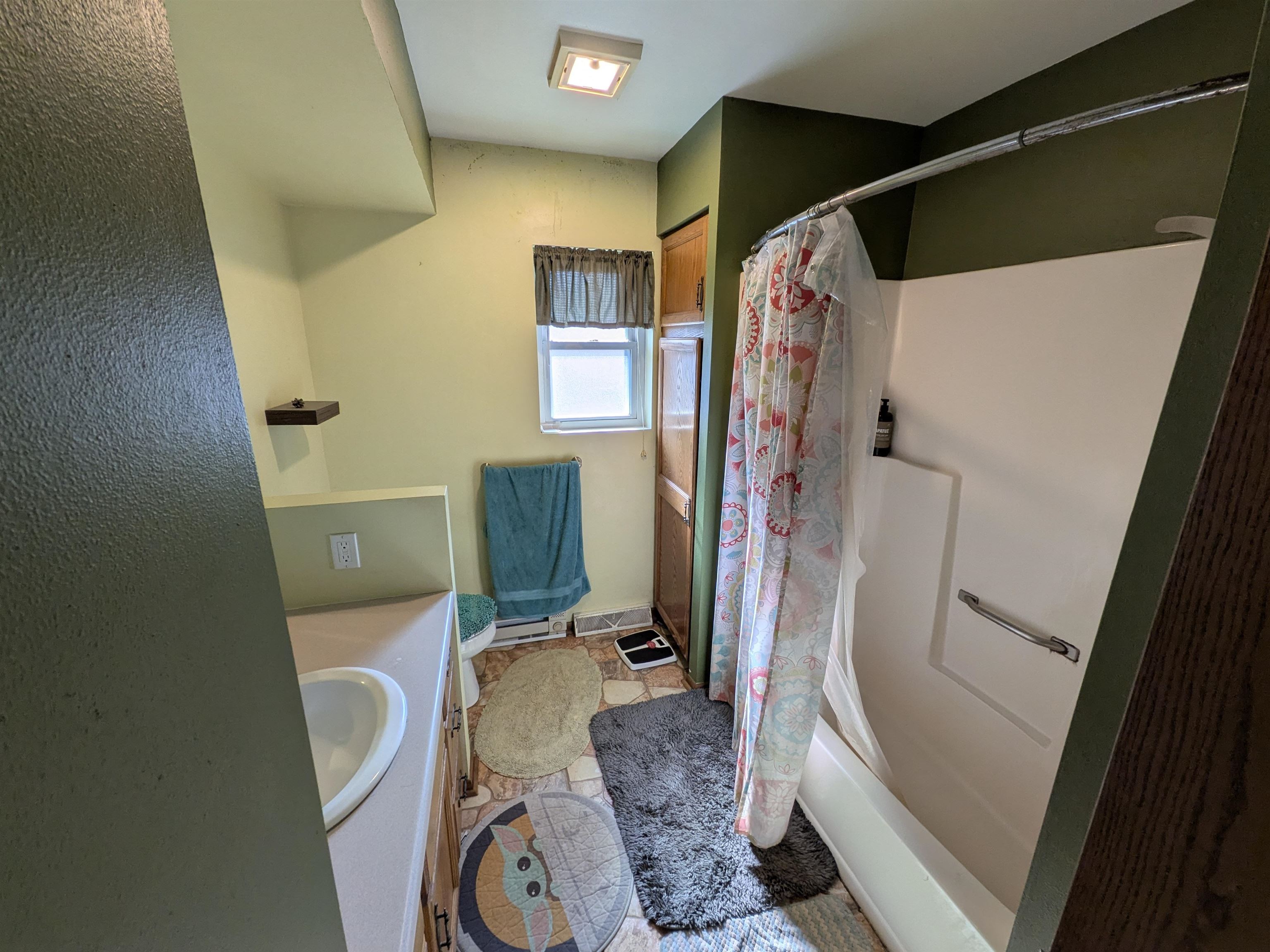 1902 ARTHUR STREET, Merrill, Wisconsin 54452, 4 Bedrooms Bedrooms, ,2 BathroomsBathrooms,Residential,For Sale,1902 ARTHUR STREET,22603710