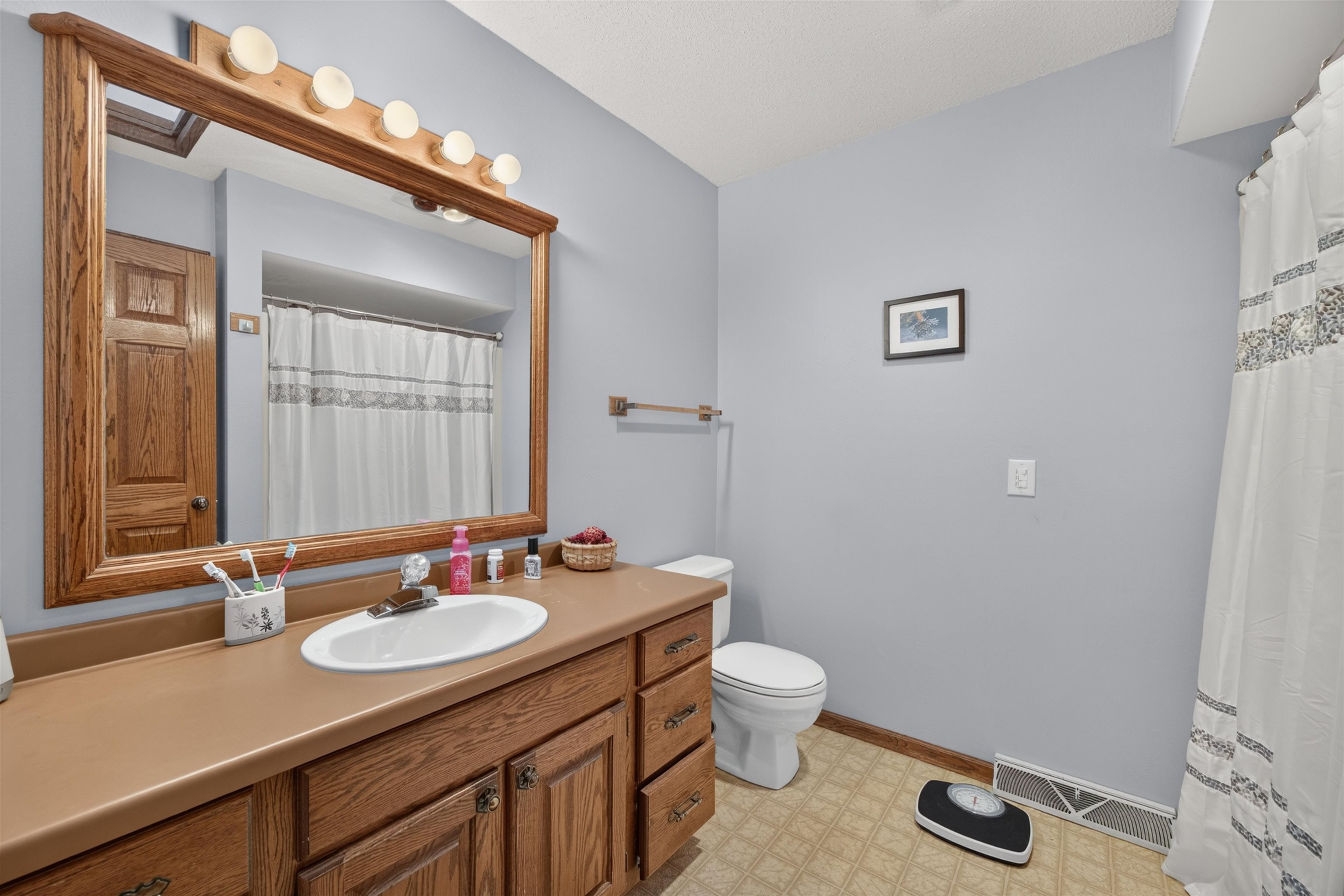 654 BENS LANE, Stevens Point, Wisconsin 54482, 5 Bedrooms Bedrooms, ,3 BathroomsBathrooms,Residential,For Sale,654 BENS LANE,22603711
