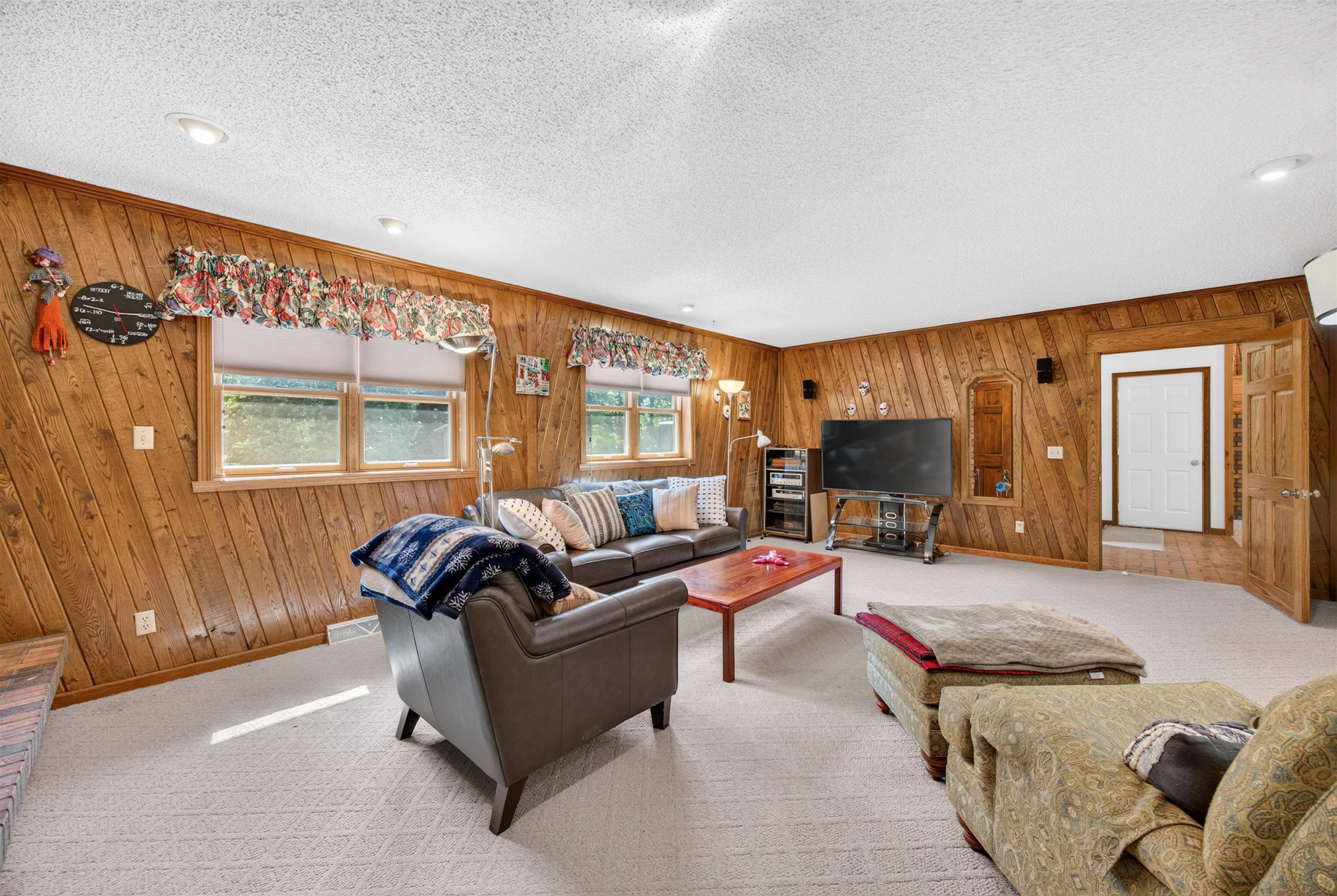 654 BENS LANE, Stevens Point, Wisconsin 54482, 5 Bedrooms Bedrooms, ,3 BathroomsBathrooms,Residential,For Sale,654 BENS LANE,22603711