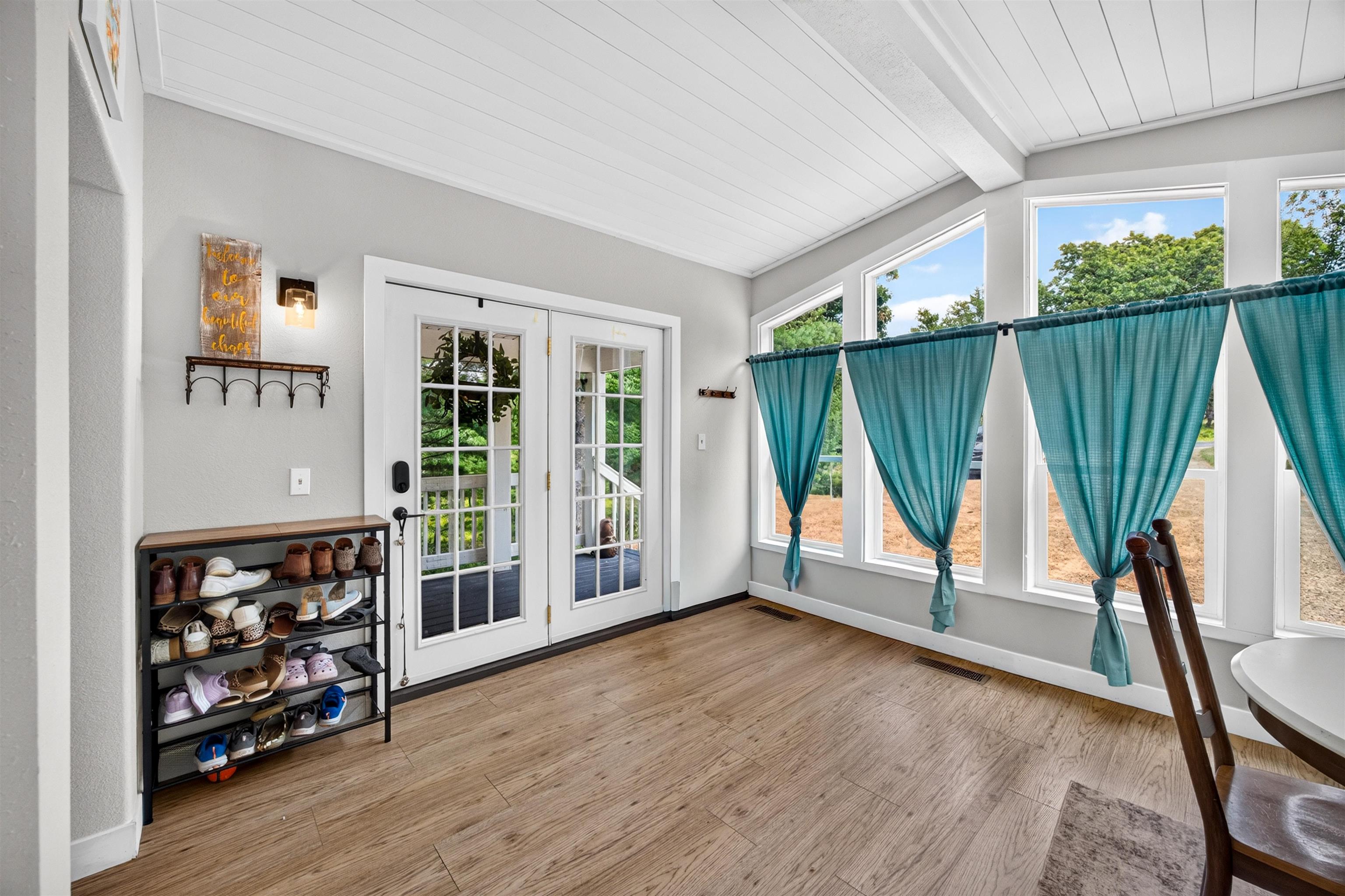 637 HAMPTON TRAIL, Nekoosa, Wisconsin 54457, 3 Bedrooms Bedrooms, ,2 BathroomsBathrooms,Residential,For Sale,637 HAMPTON TRAIL,22603712