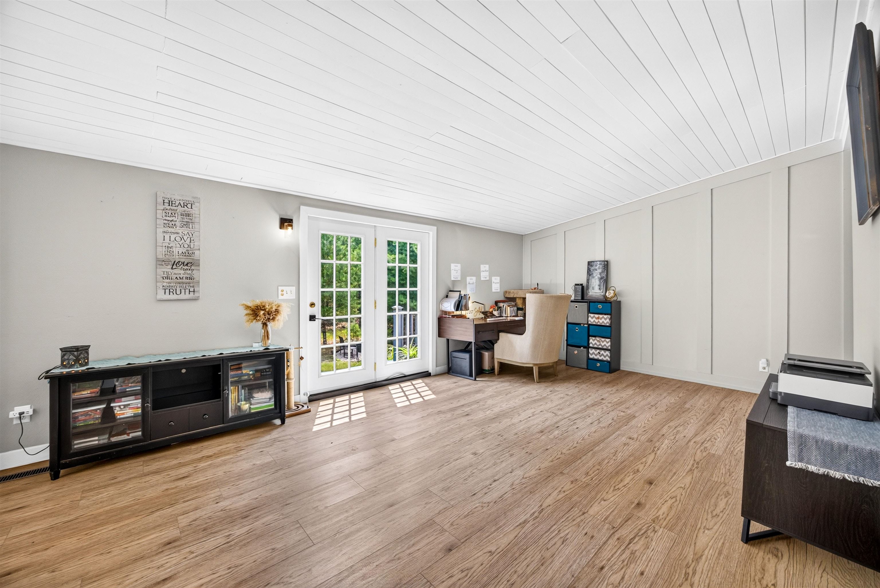 637 HAMPTON TRAIL, Nekoosa, Wisconsin 54457, 3 Bedrooms Bedrooms, ,2 BathroomsBathrooms,Residential,For Sale,637 HAMPTON TRAIL,22603712