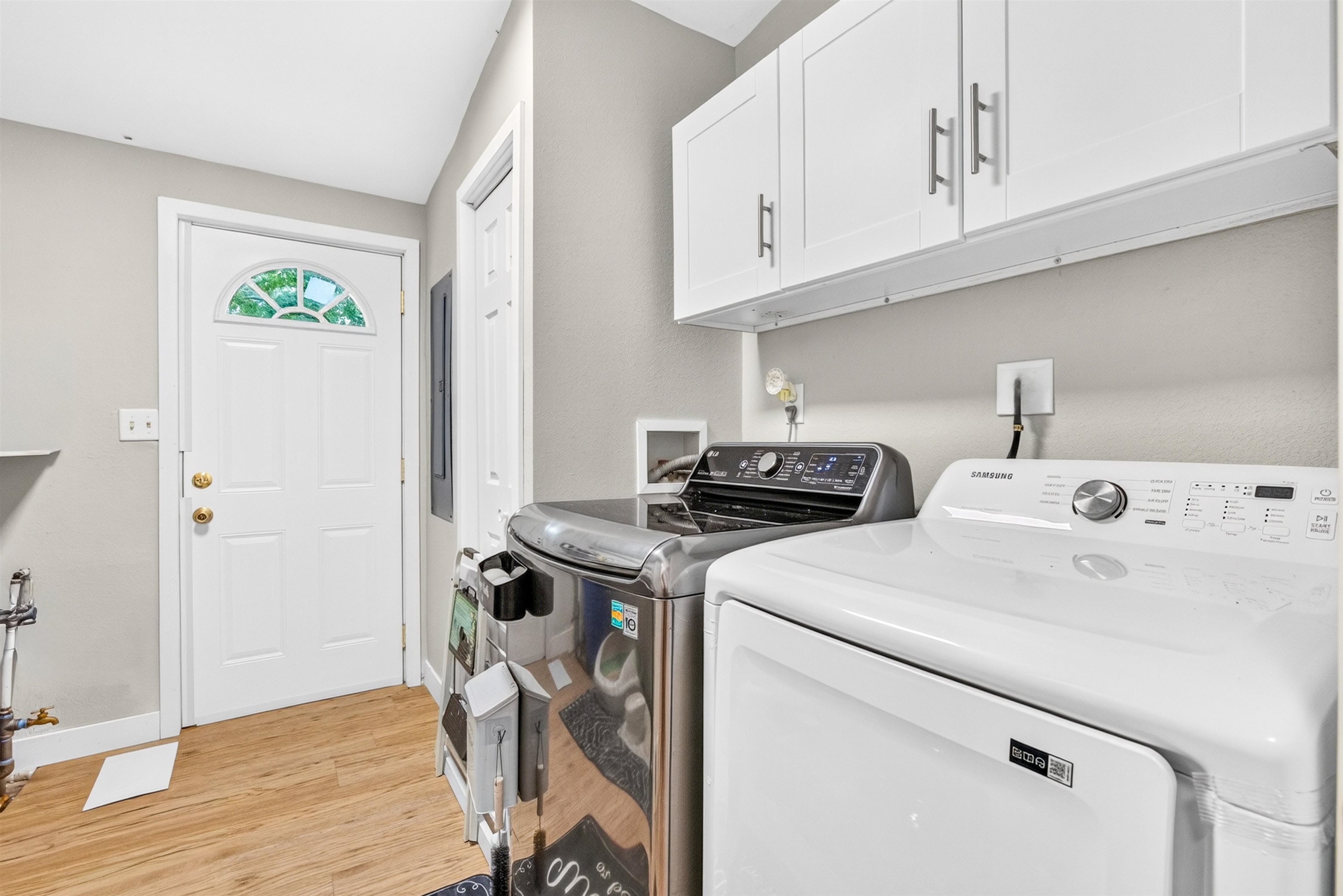 637 HAMPTON TRAIL, Nekoosa, Wisconsin 54457, 3 Bedrooms Bedrooms, ,2 BathroomsBathrooms,Residential,For Sale,637 HAMPTON TRAIL,22603712