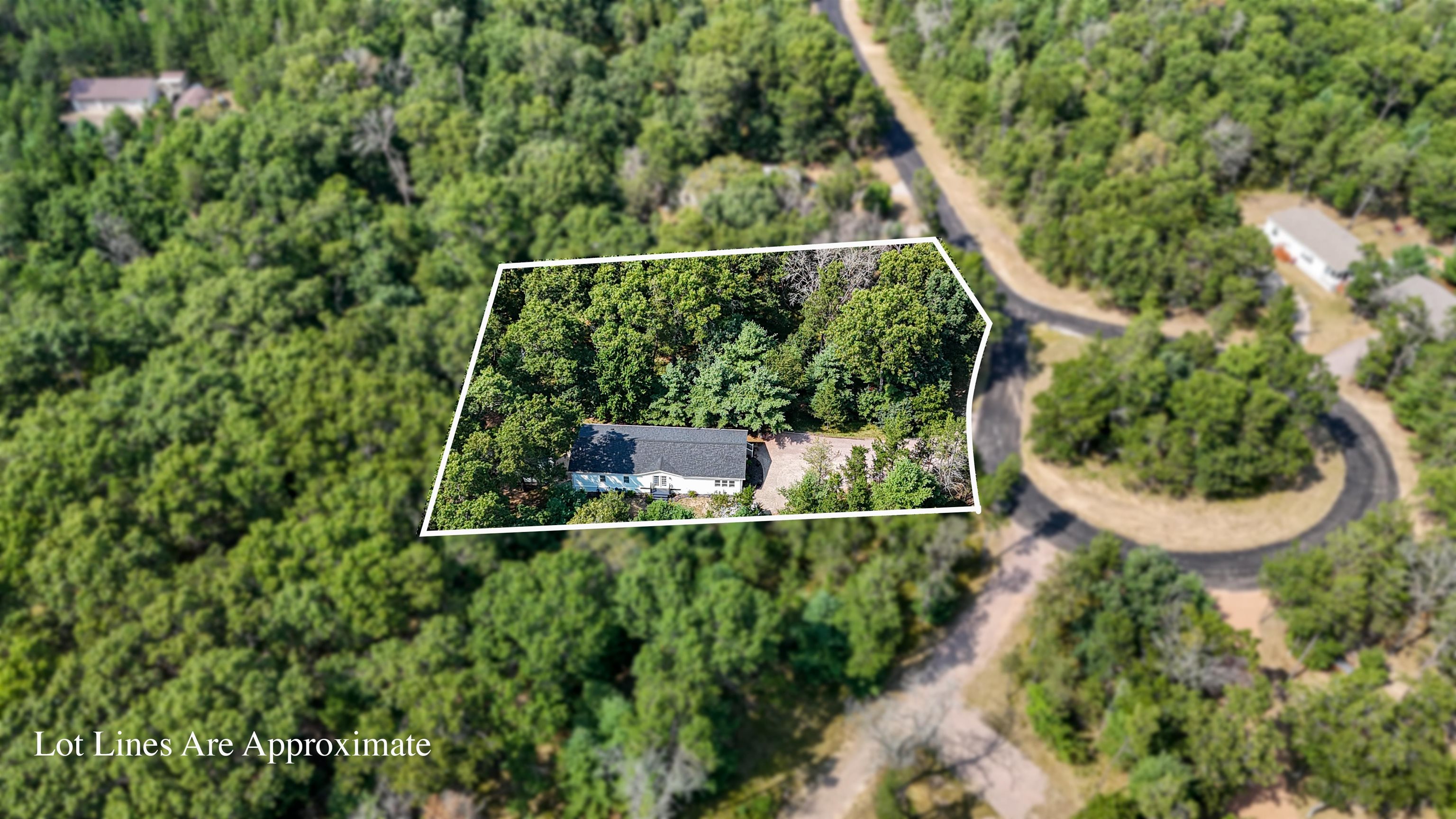 637 HAMPTON TRAIL, Nekoosa, Wisconsin 54457, 3 Bedrooms Bedrooms, ,2 BathroomsBathrooms,Residential,For Sale,637 HAMPTON TRAIL,22603712