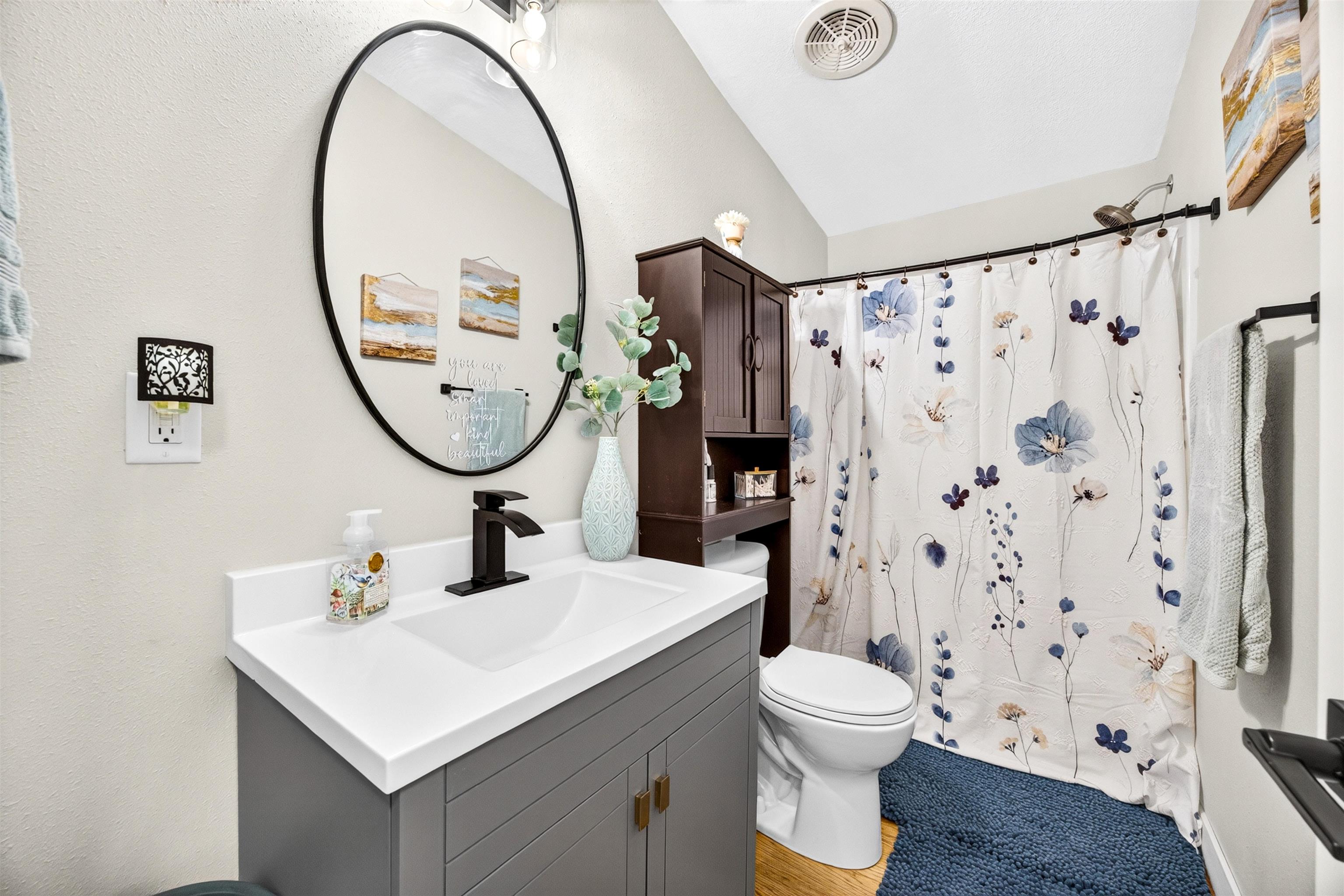 637 HAMPTON TRAIL, Nekoosa, Wisconsin 54457, 3 Bedrooms Bedrooms, ,2 BathroomsBathrooms,Residential,For Sale,637 HAMPTON TRAIL,22603712