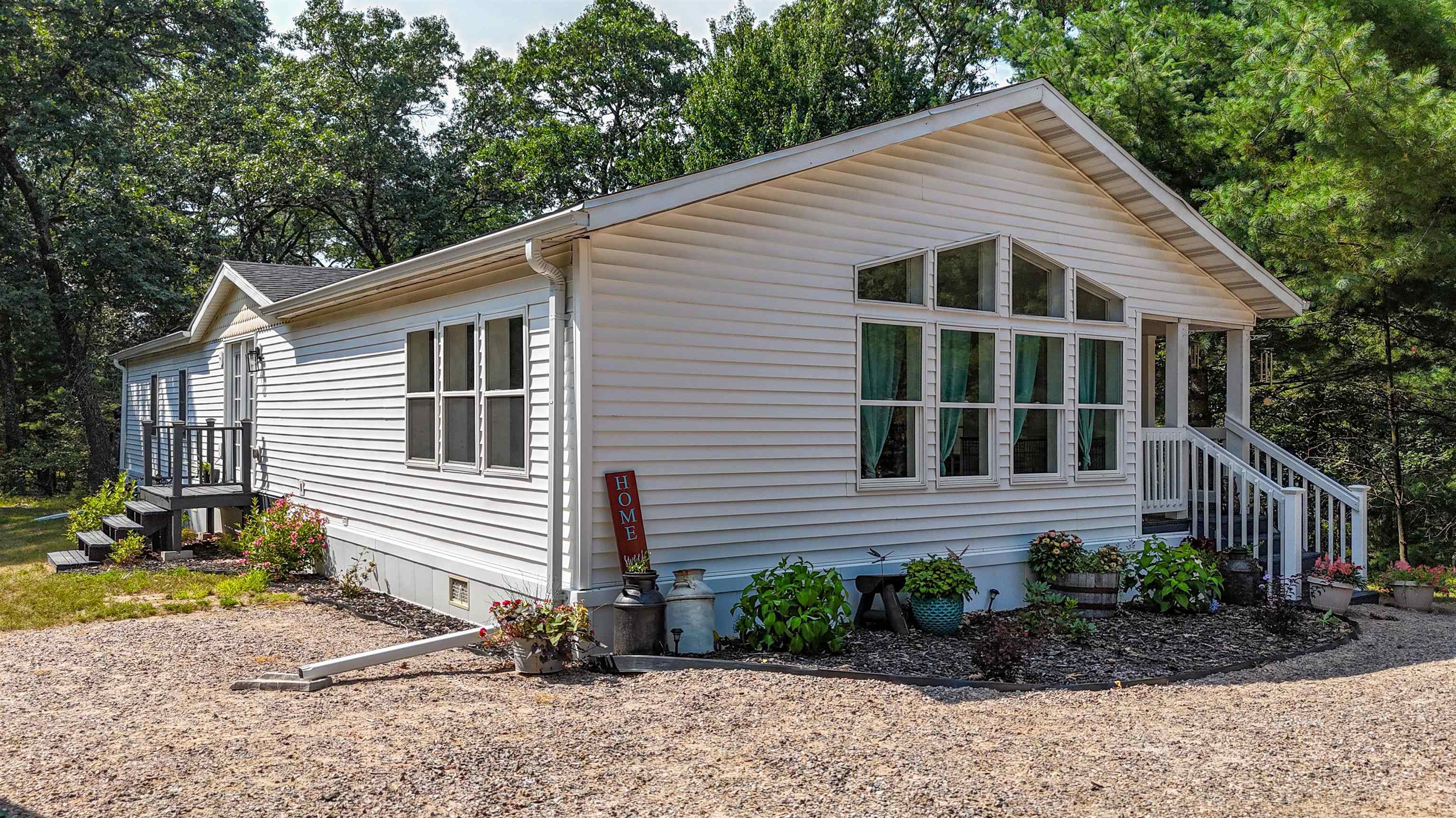 637 HAMPTON TRAIL, Nekoosa, Wisconsin 54457, 3 Bedrooms Bedrooms, ,2 BathroomsBathrooms,Residential,For Sale,637 HAMPTON TRAIL,22603712