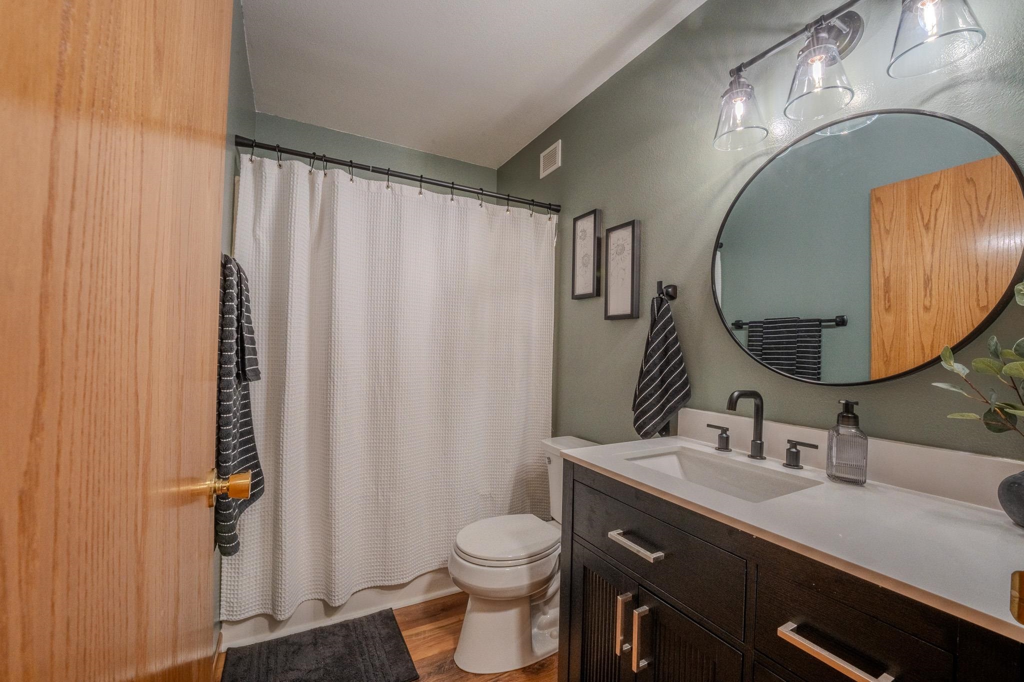 4611 HOLLY AVENUE, Weston, Wisconsin 54476, 2 Bedrooms Bedrooms, ,2 BathroomsBathrooms,Residential,For Sale,4611 HOLLY AVENUE,22603713