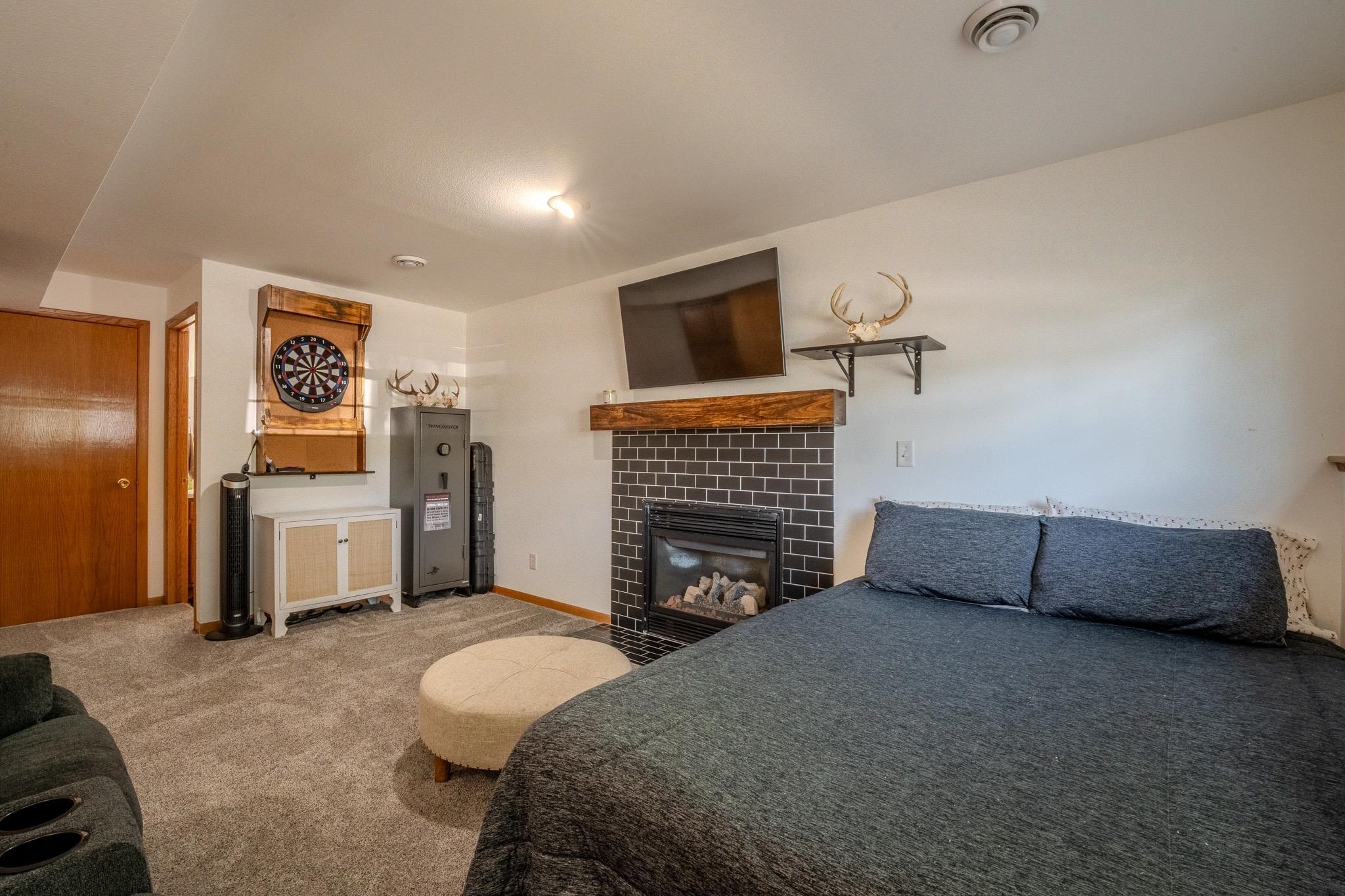 4611 HOLLY AVENUE, Weston, Wisconsin 54476, 2 Bedrooms Bedrooms, ,2 BathroomsBathrooms,Residential,For Sale,4611 HOLLY AVENUE,22603713
