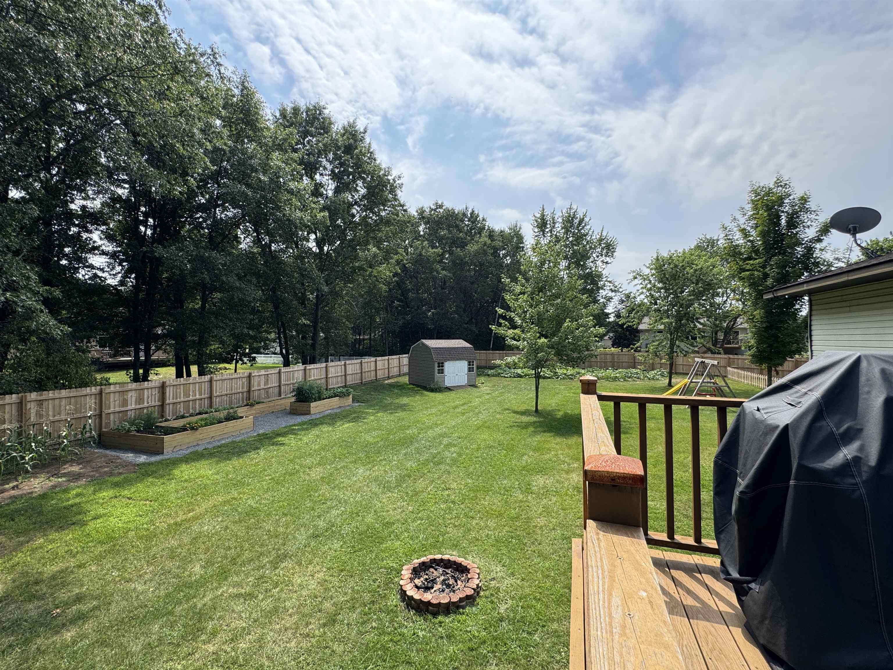 2119 SUNBURST LANE, Kronenwetter, Wisconsin 54455, 4 Bedrooms Bedrooms, ,2 BathroomsBathrooms,Residential,For Sale,2119 SUNBURST LANE,22603714