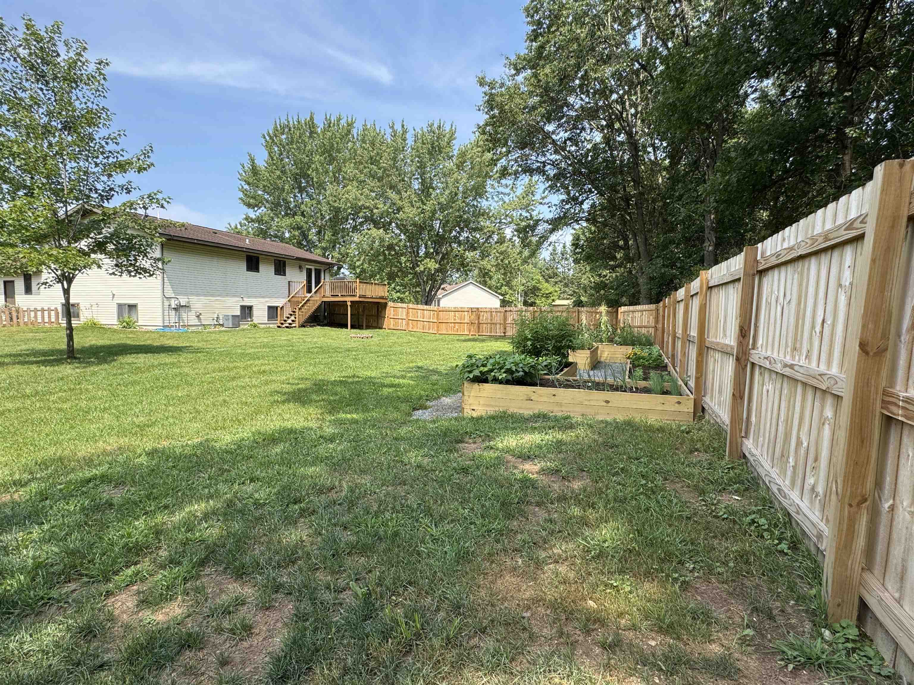 2119 SUNBURST LANE, Kronenwetter, Wisconsin 54455, 4 Bedrooms Bedrooms, ,2 BathroomsBathrooms,Residential,For Sale,2119 SUNBURST LANE,22603714