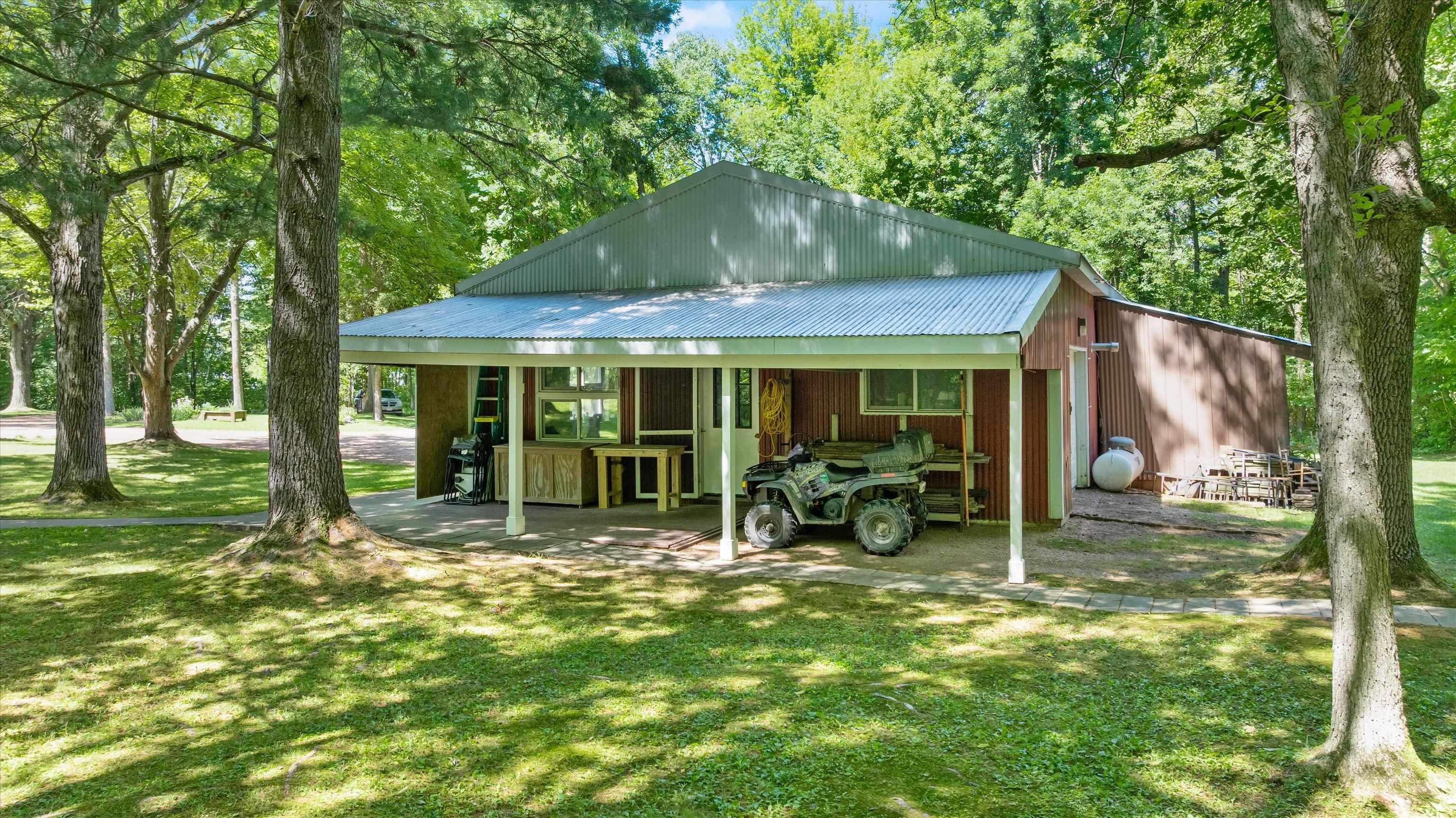 104097 STATE HIGHWAY 153, Spencer, Wisconsin 54479, 3 Bedrooms Bedrooms, ,2 BathroomsBathrooms,Residential,For Sale,104097 STATE HIGHWAY 153,22603717