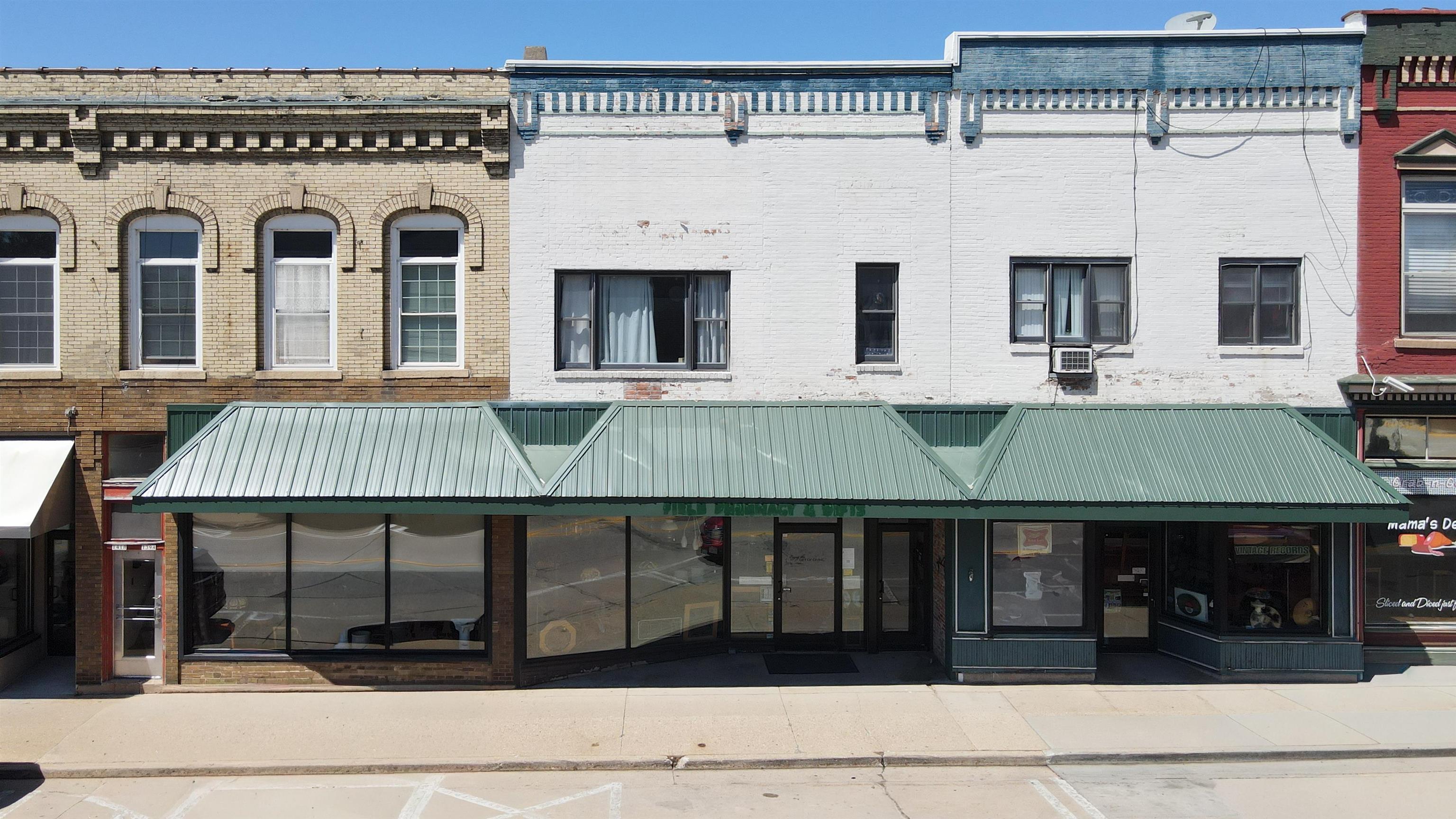 135 W HURON STREET, Berlin, Wisconsin 54923, ,Commercial/industrial,For Sale,135 W HURON STREET,22603722