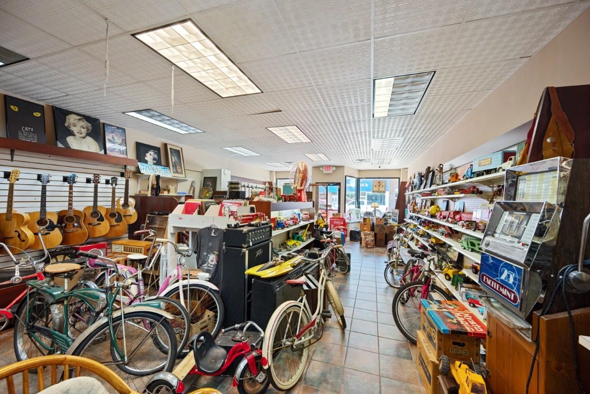 135 W HURON STREET, Berlin, Wisconsin 54923, ,Commercial/industrial,For Sale,135 W HURON STREET,22603722