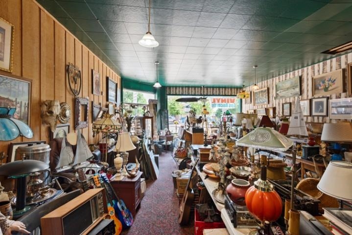 151 W HURON STREET, Berlin, Wisconsin 54923, ,Commercial/industrial,For Sale,151 W HURON STREET,22603724