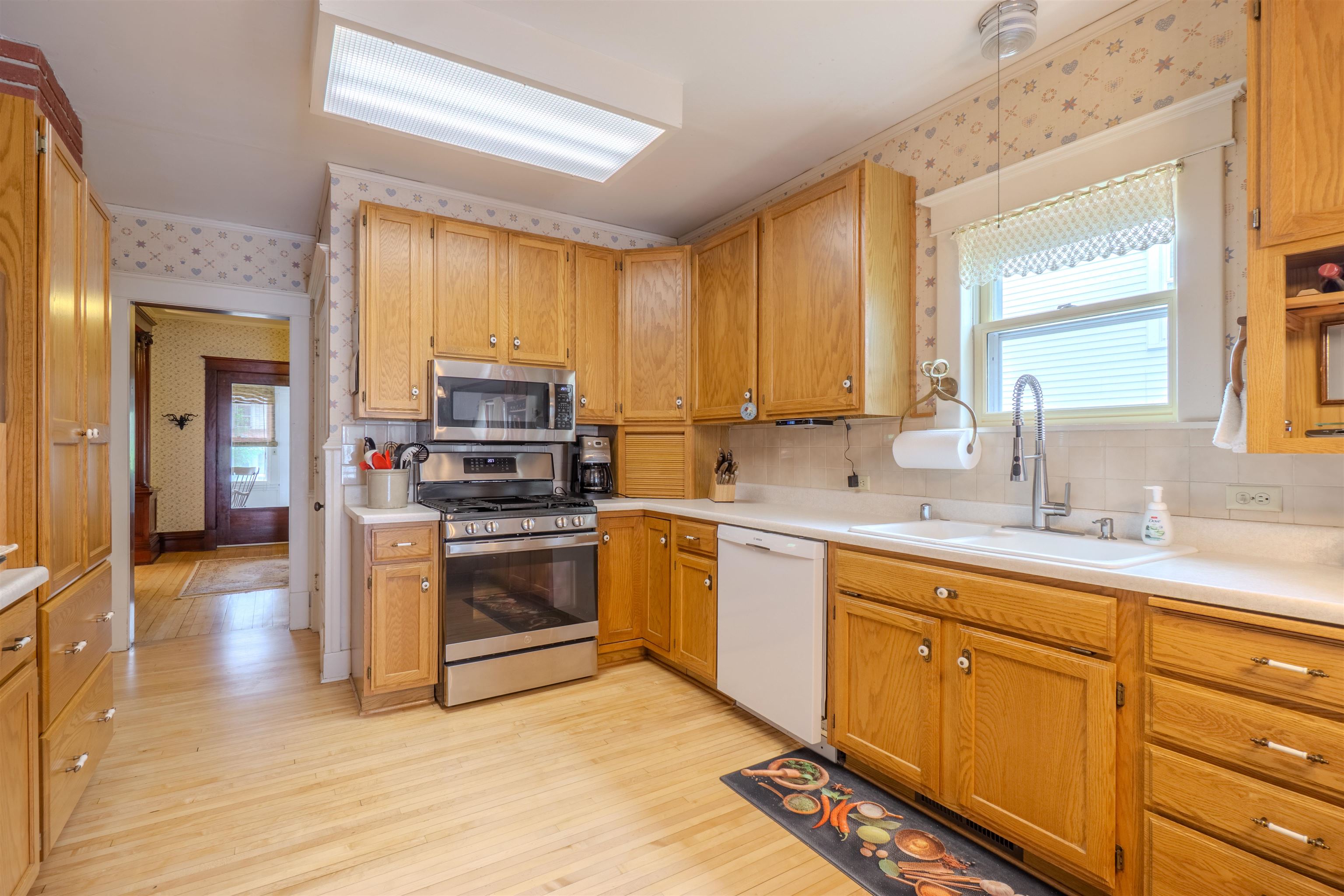 930 WASHINGTON STREET, Wausau, Wisconsin 54403, 3 Bedrooms Bedrooms, ,1 BathroomBathrooms,Residential,For Sale,930 WASHINGTON STREET,22603726