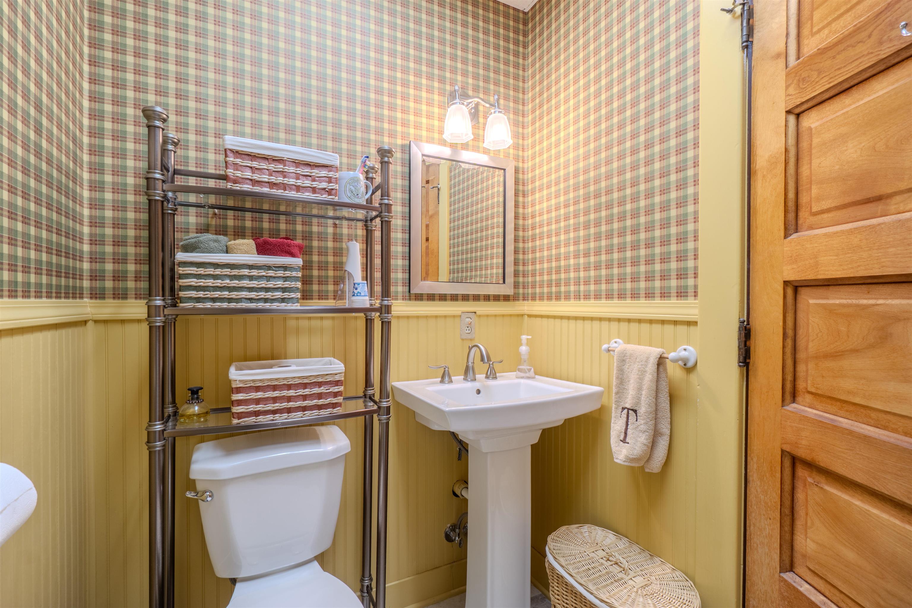930 WASHINGTON STREET, Wausau, Wisconsin 54403, 3 Bedrooms Bedrooms, ,1 BathroomBathrooms,Residential,For Sale,930 WASHINGTON STREET,22603726