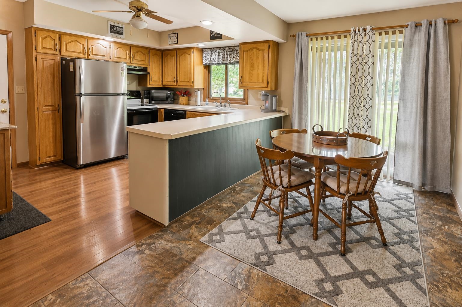 141 ELMWOOD LANE, Nekoosa, Wisconsin 54457, 3 Bedrooms Bedrooms, ,2 BathroomsBathrooms,Residential,For Sale,141 ELMWOOD LANE,22603727