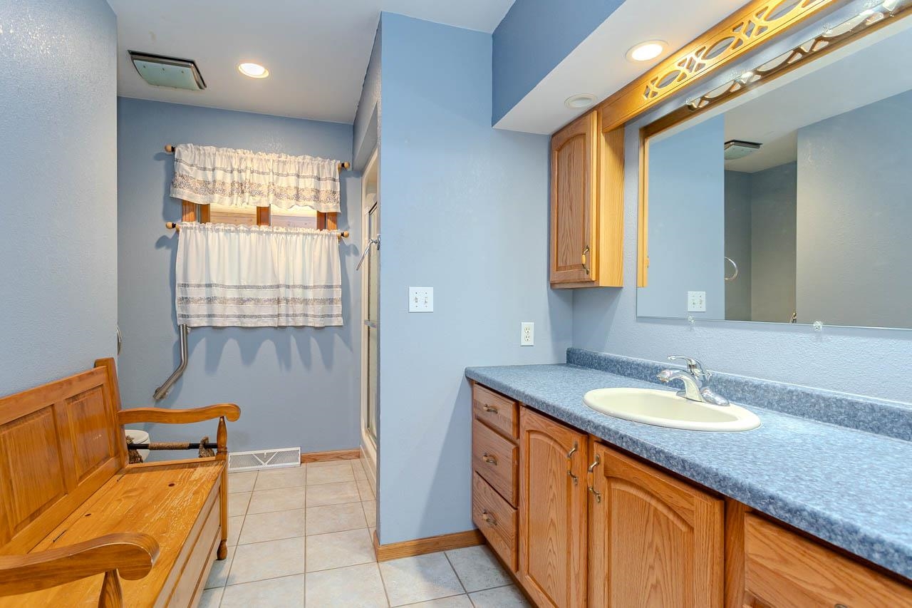 1904 LEA ROAD, Kronenwetter, Wisconsin 54455, 3 Bedrooms Bedrooms, ,2 BathroomsBathrooms,Residential,For Sale,1904 LEA ROAD,22603733