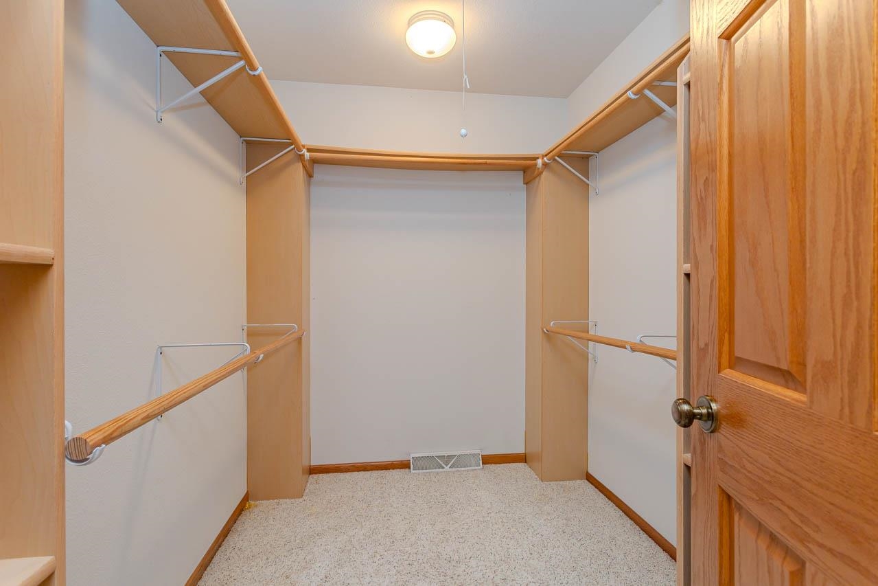 1904 LEA ROAD, Kronenwetter, Wisconsin 54455, 3 Bedrooms Bedrooms, ,2 BathroomsBathrooms,Residential,For Sale,1904 LEA ROAD,22603733