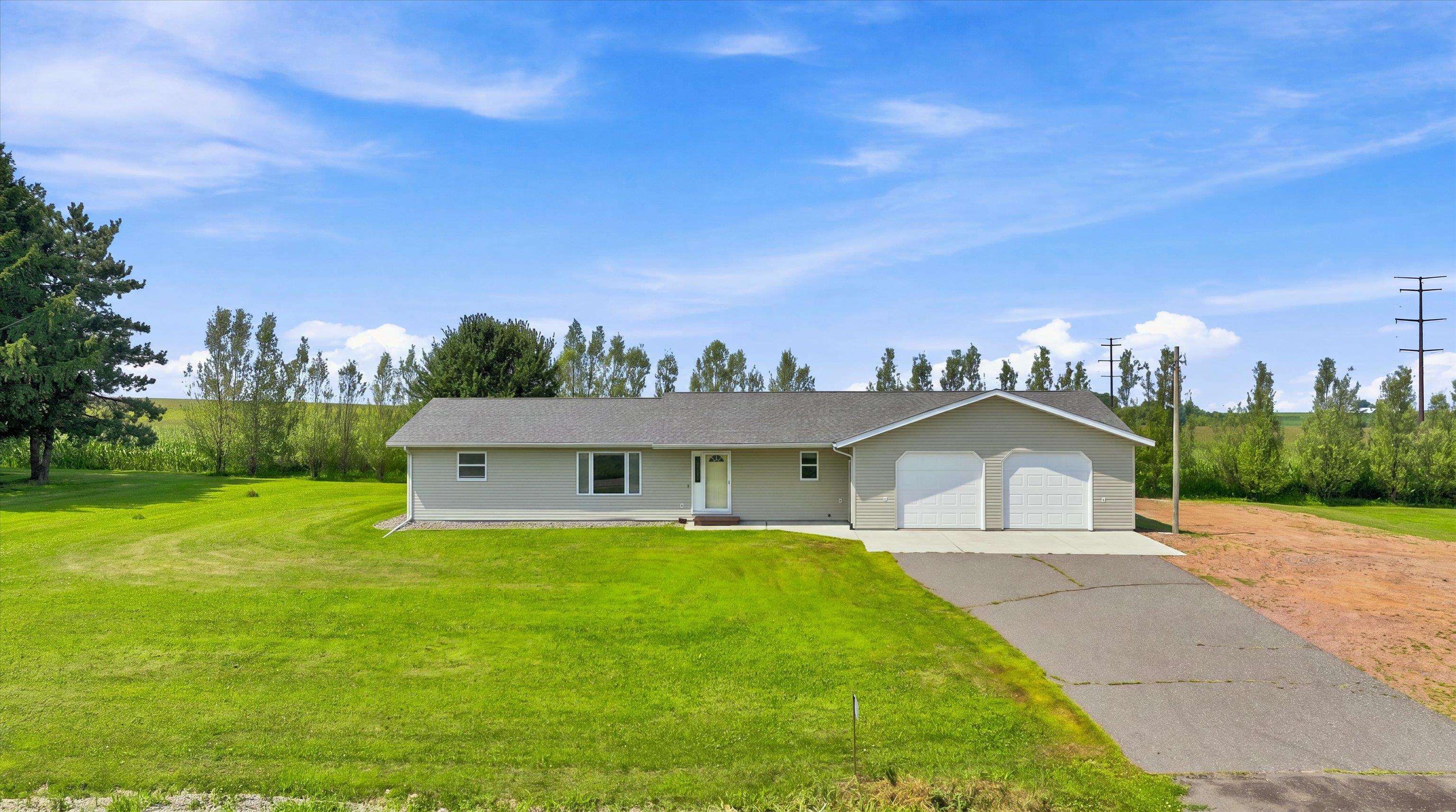 227042 COUNTY ROAD F, Colby, Wisconsin 54421, 2 Bedrooms Bedrooms, ,2 BathroomsBathrooms,Residential,For Sale,227042 COUNTY ROAD F,22603742