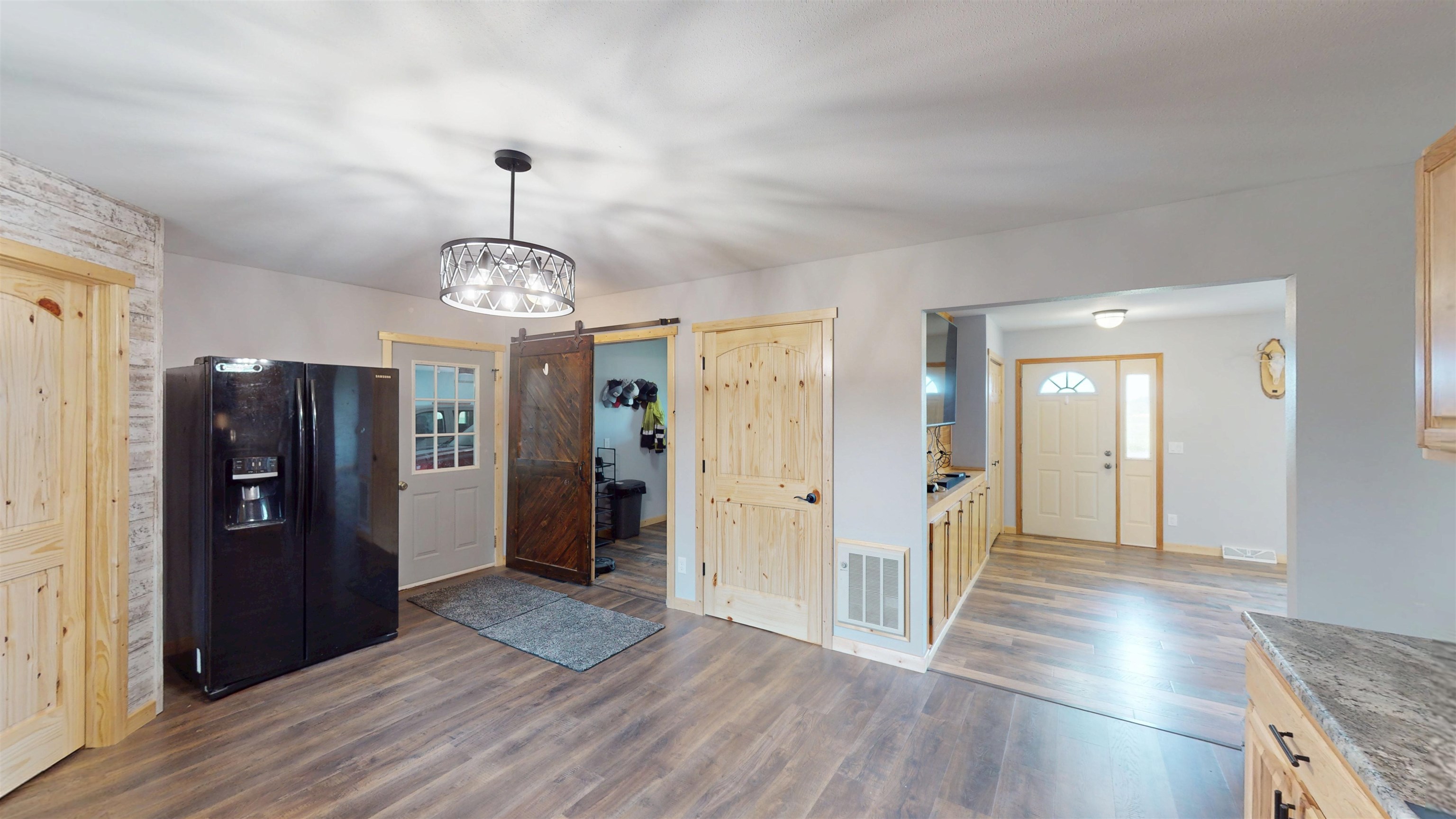 227042 COUNTY ROAD F, Colby, Wisconsin 54421, 2 Bedrooms Bedrooms, ,2 BathroomsBathrooms,Residential,For Sale,227042 COUNTY ROAD F,22603742