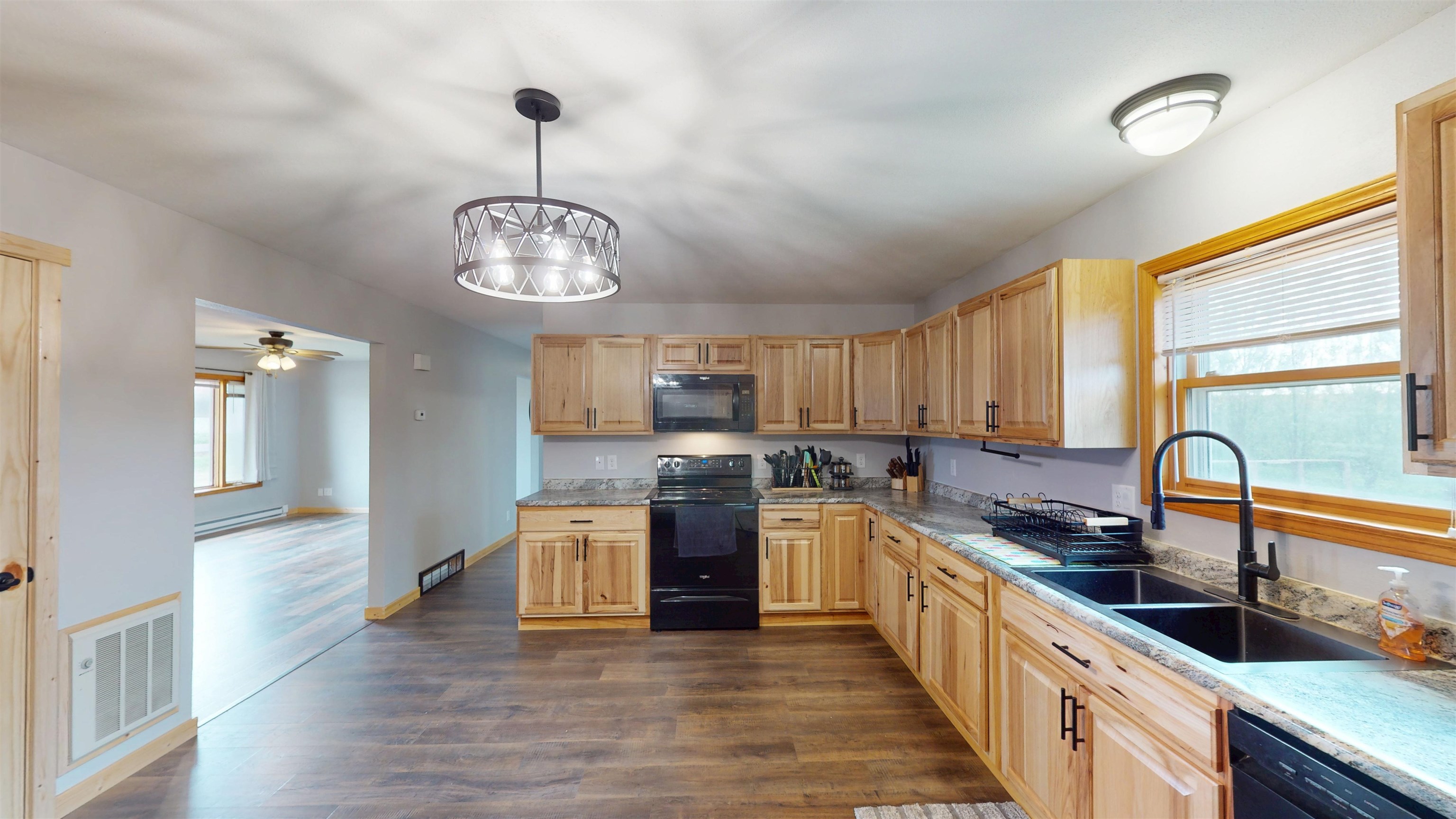 227042 COUNTY ROAD F, Colby, Wisconsin 54421, 2 Bedrooms Bedrooms, ,2 BathroomsBathrooms,Residential,For Sale,227042 COUNTY ROAD F,22603742