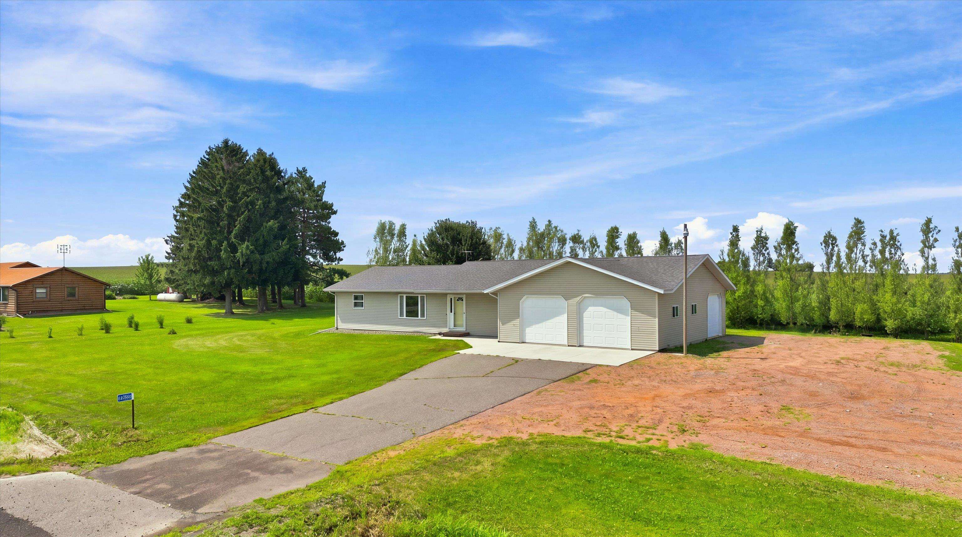 227042 COUNTY ROAD F, Colby, Wisconsin 54421, 2 Bedrooms Bedrooms, ,2 BathroomsBathrooms,Residential,For Sale,227042 COUNTY ROAD F,22603742