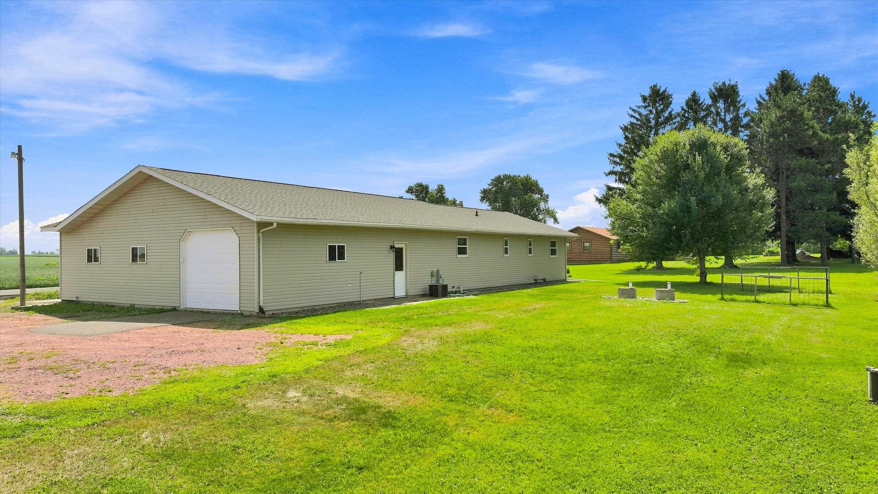 227042 COUNTY ROAD F, Colby, Wisconsin 54421, 2 Bedrooms Bedrooms, ,2 BathroomsBathrooms,Residential,For Sale,227042 COUNTY ROAD F,22603742
