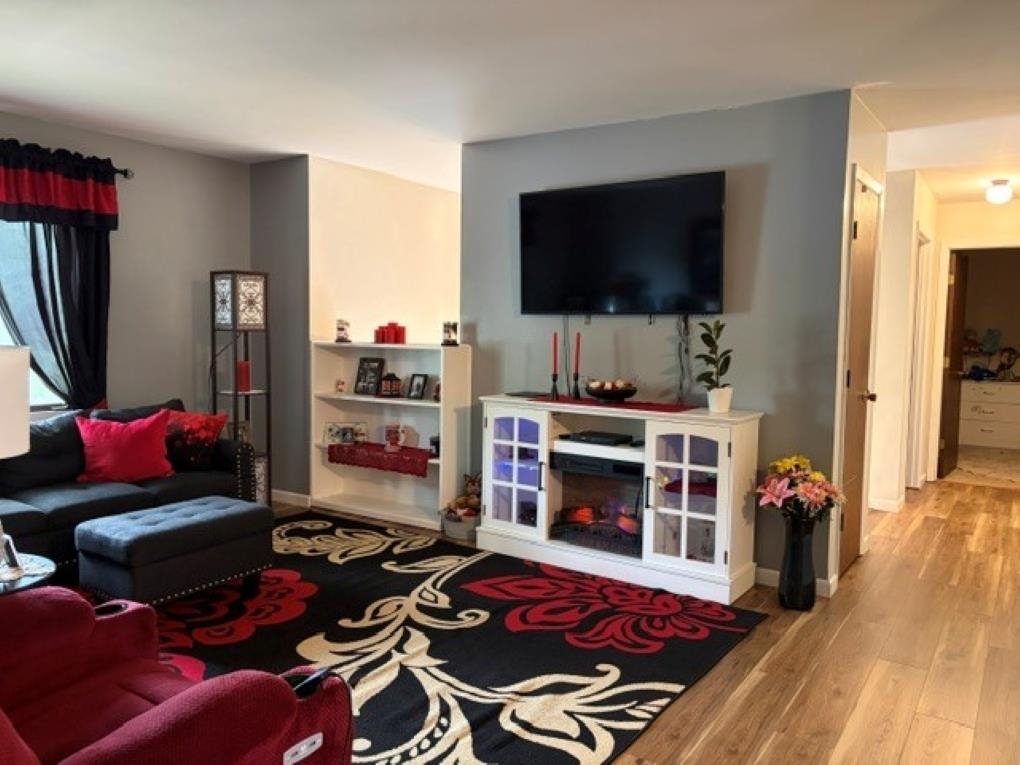 6002 ERIC STREET, Weston, Wisconsin 54476, 2 Bedrooms Bedrooms, ,2 BathroomsBathrooms,Residential,For Sale,6002 ERIC STREET,22603743