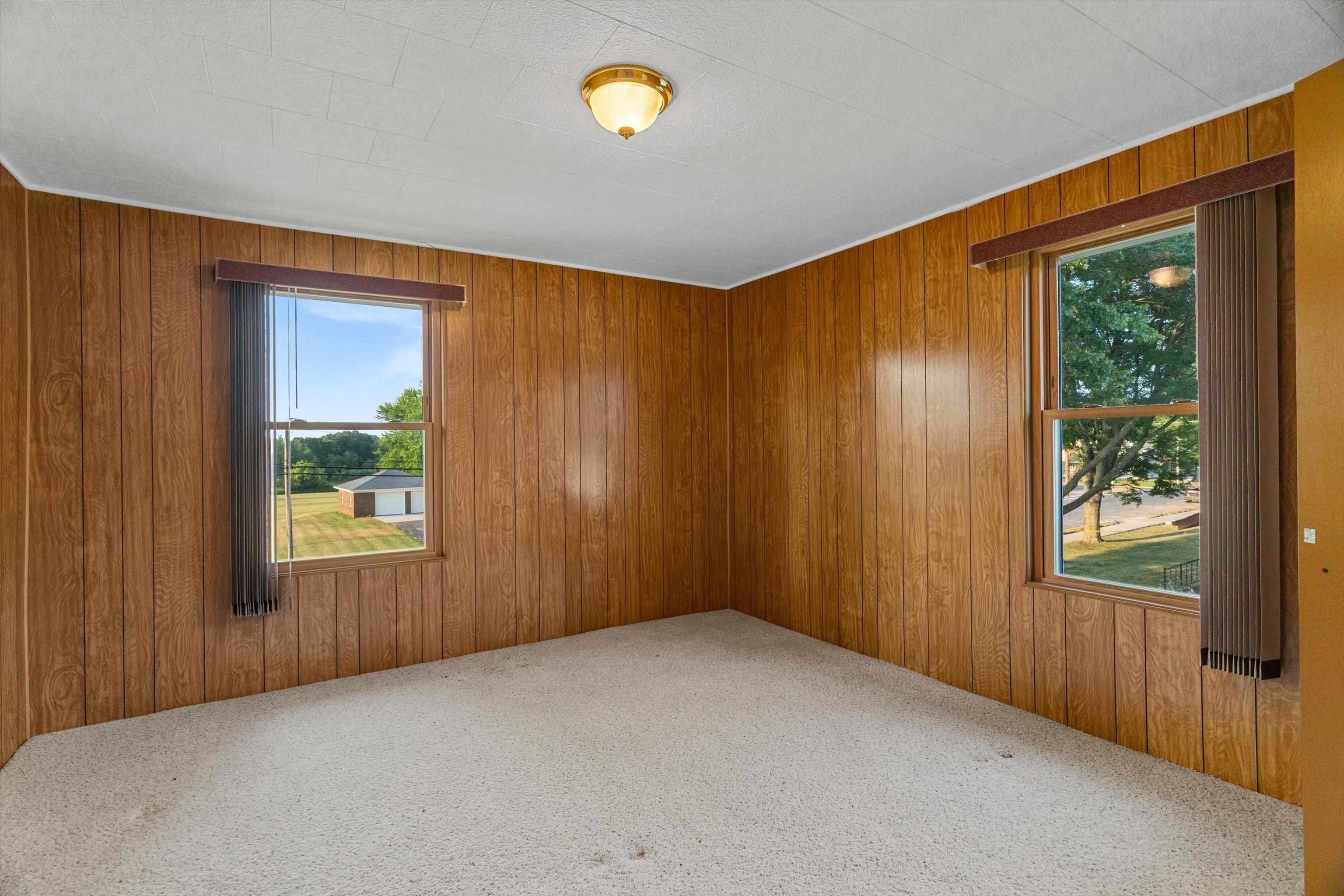 119113 LARCH STREET, Stratford, Wisconsin 54484, 4 Bedrooms Bedrooms, ,2 BathroomsBathrooms,Residential,For Sale,119113 LARCH STREET,22603744