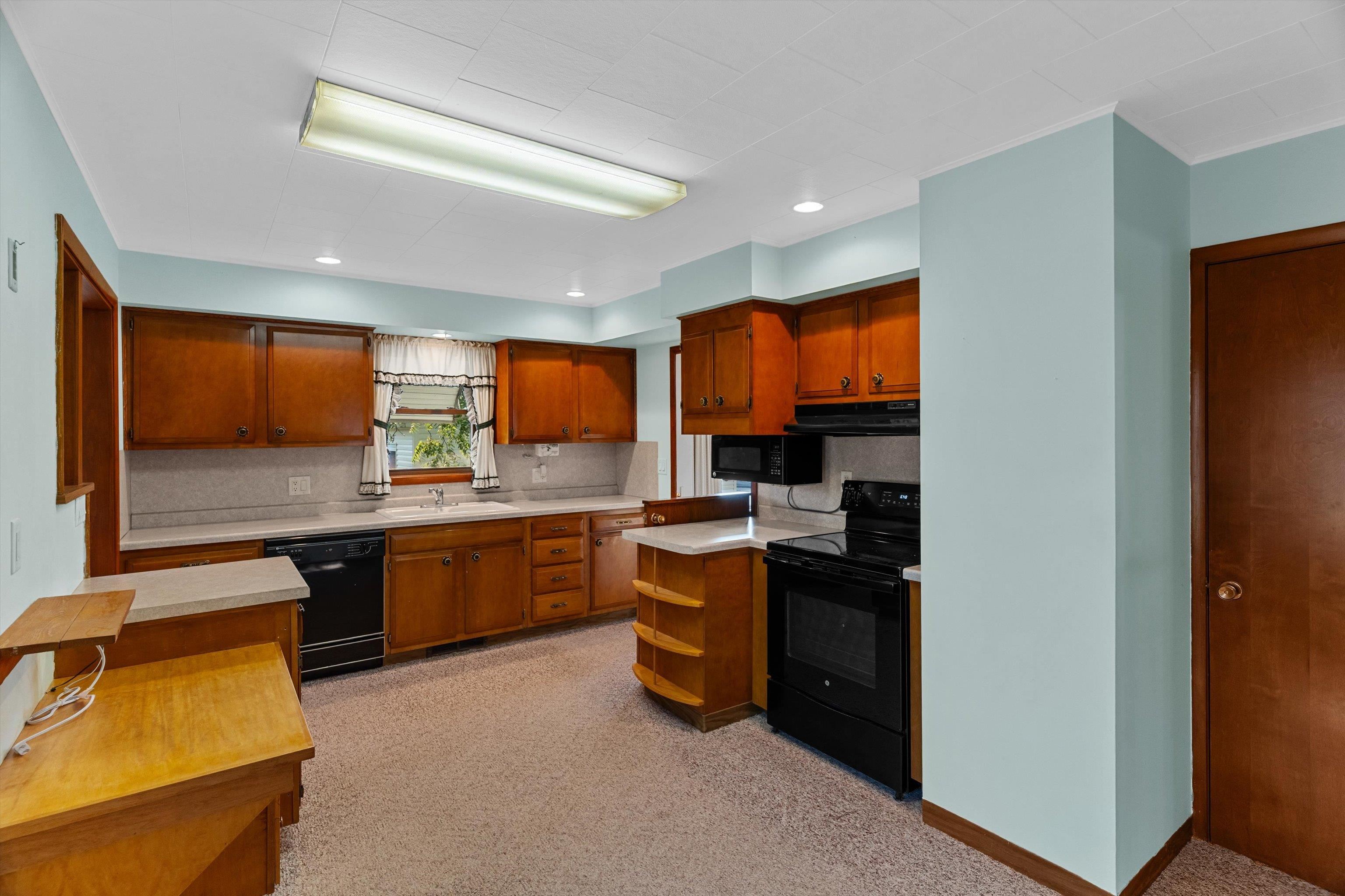 119113 LARCH STREET, Stratford, Wisconsin 54484, 4 Bedrooms Bedrooms, ,2 BathroomsBathrooms,Residential,For Sale,119113 LARCH STREET,22603744